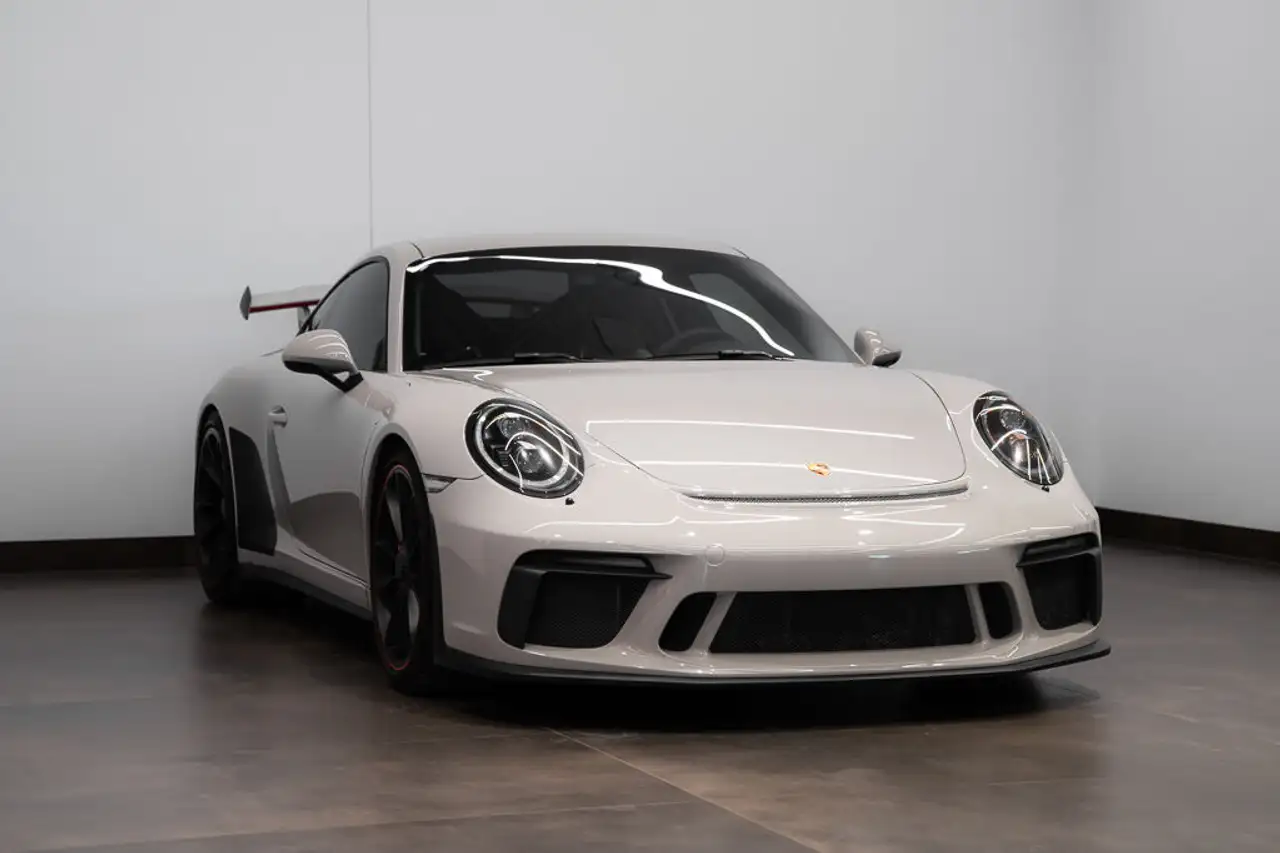 Porsche 911 снимка Porsche 911