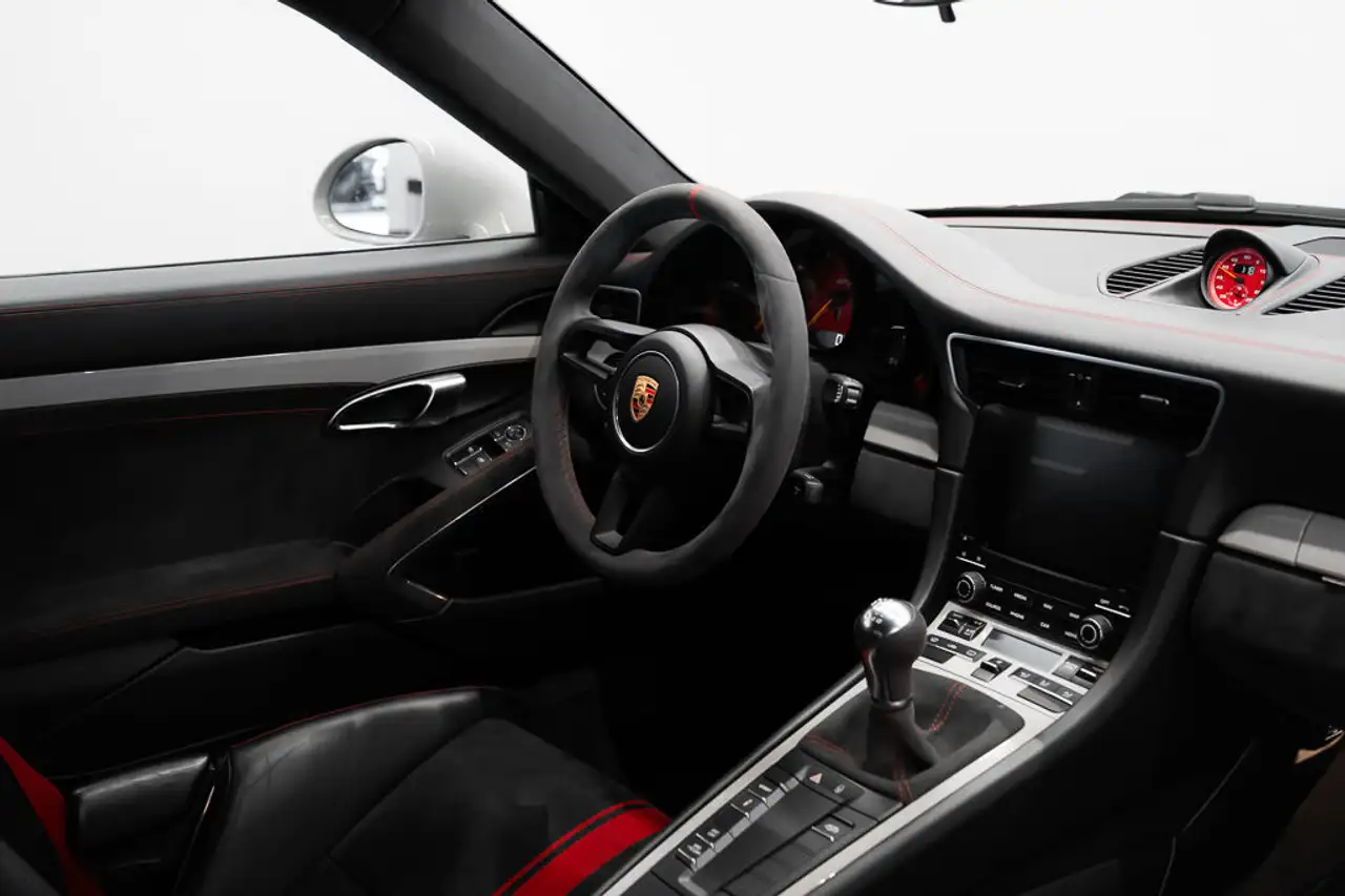 Porsche 911 снимка Porsche 911