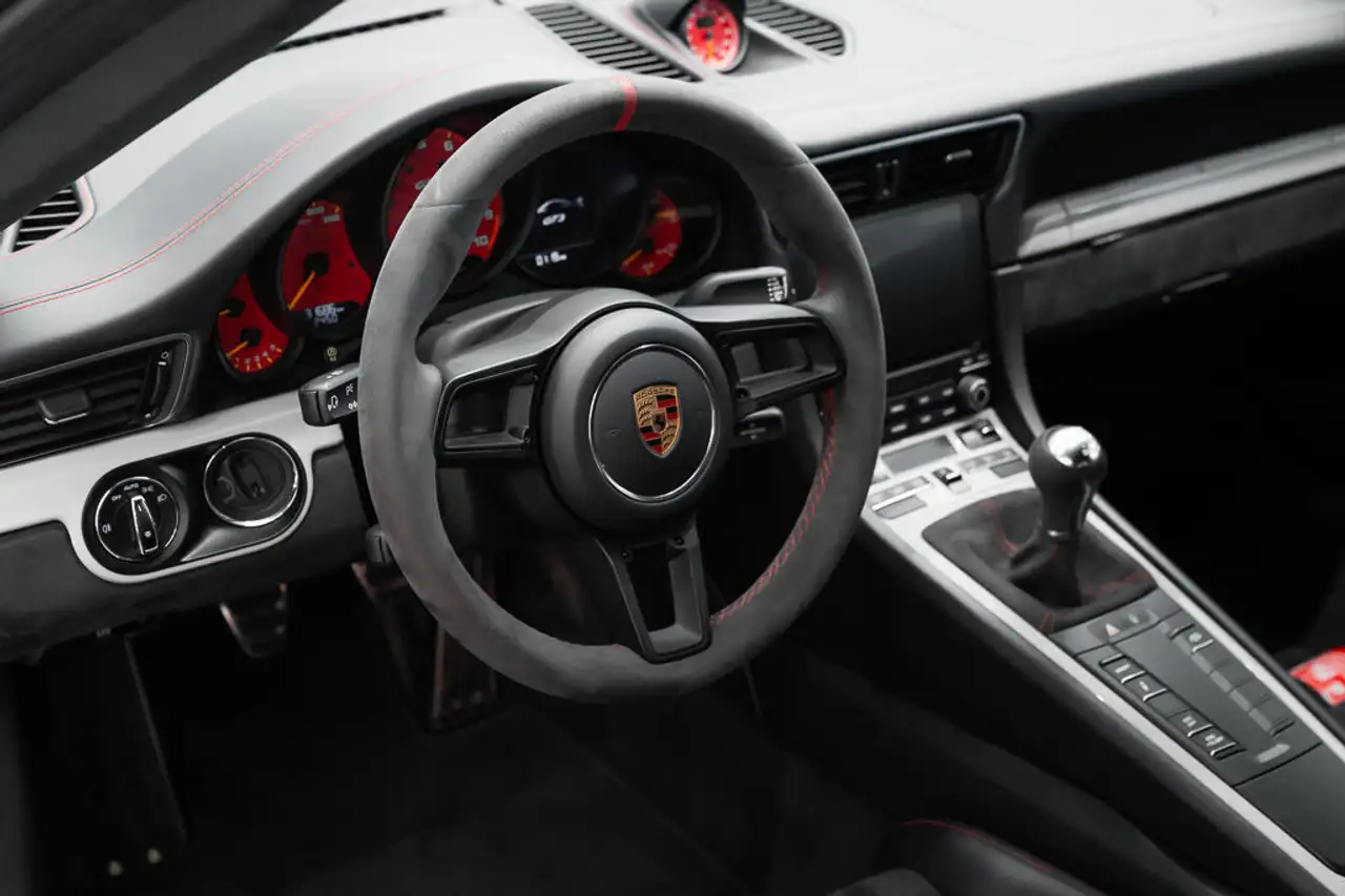 Porsche 911 снимка Porsche 911