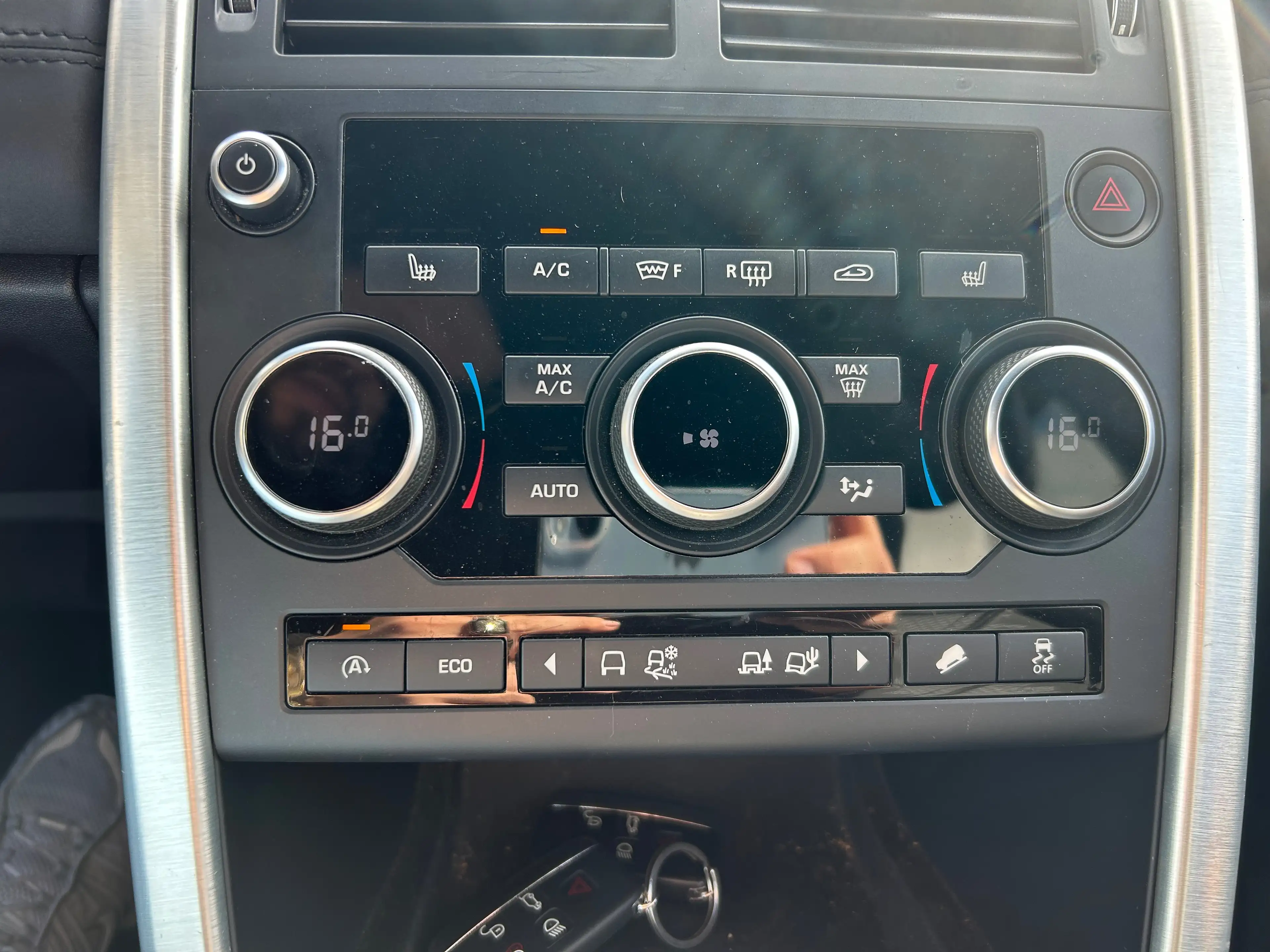 Land Rover Discovery Sport Discovery Sport 2.0 TD4 Urban Series SE Dynamic — photo 10