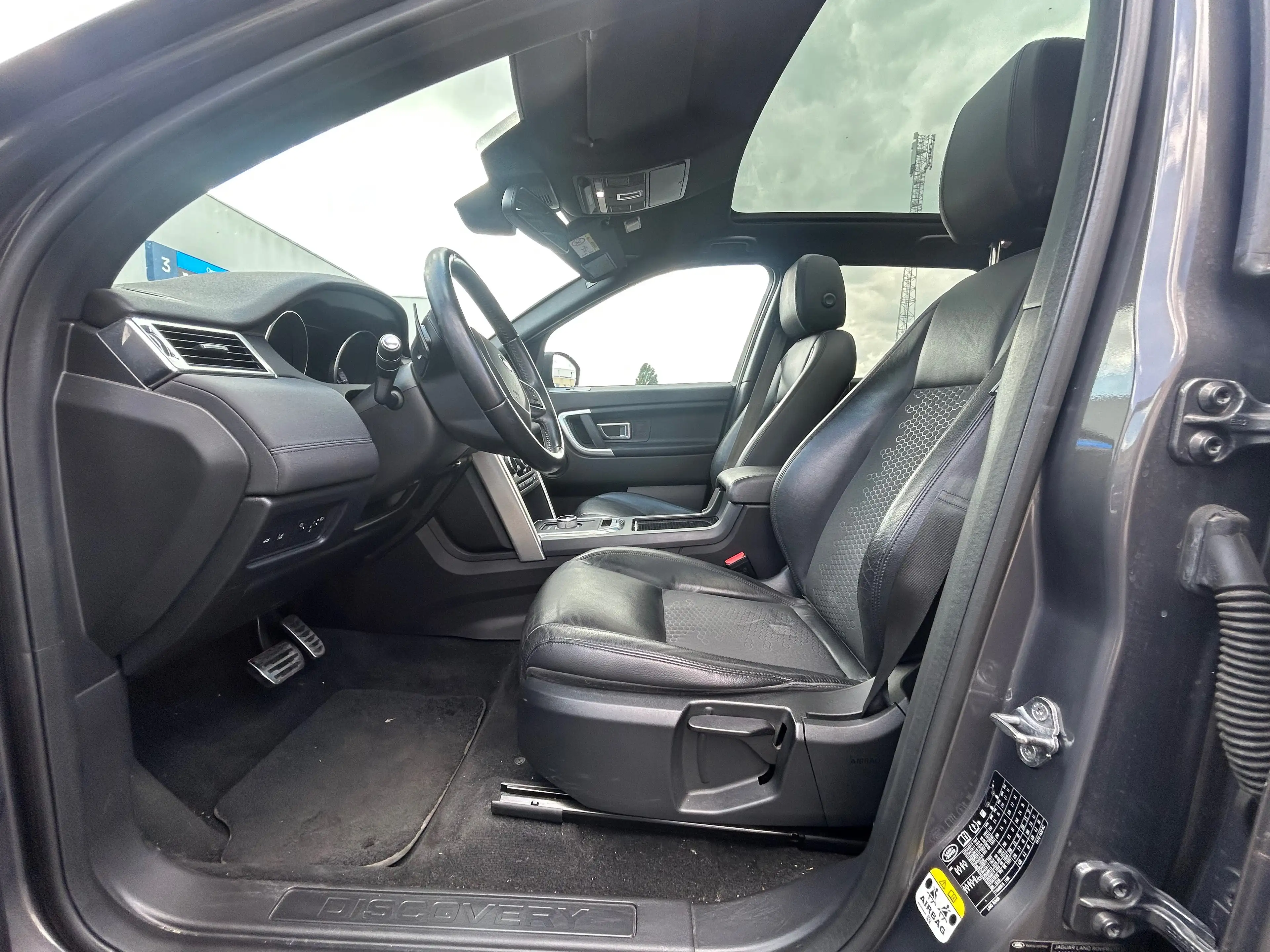 Land Rover Discovery Sport Discovery Sport 2.0 TD4 Urban Series SE Dynamic — photo 13