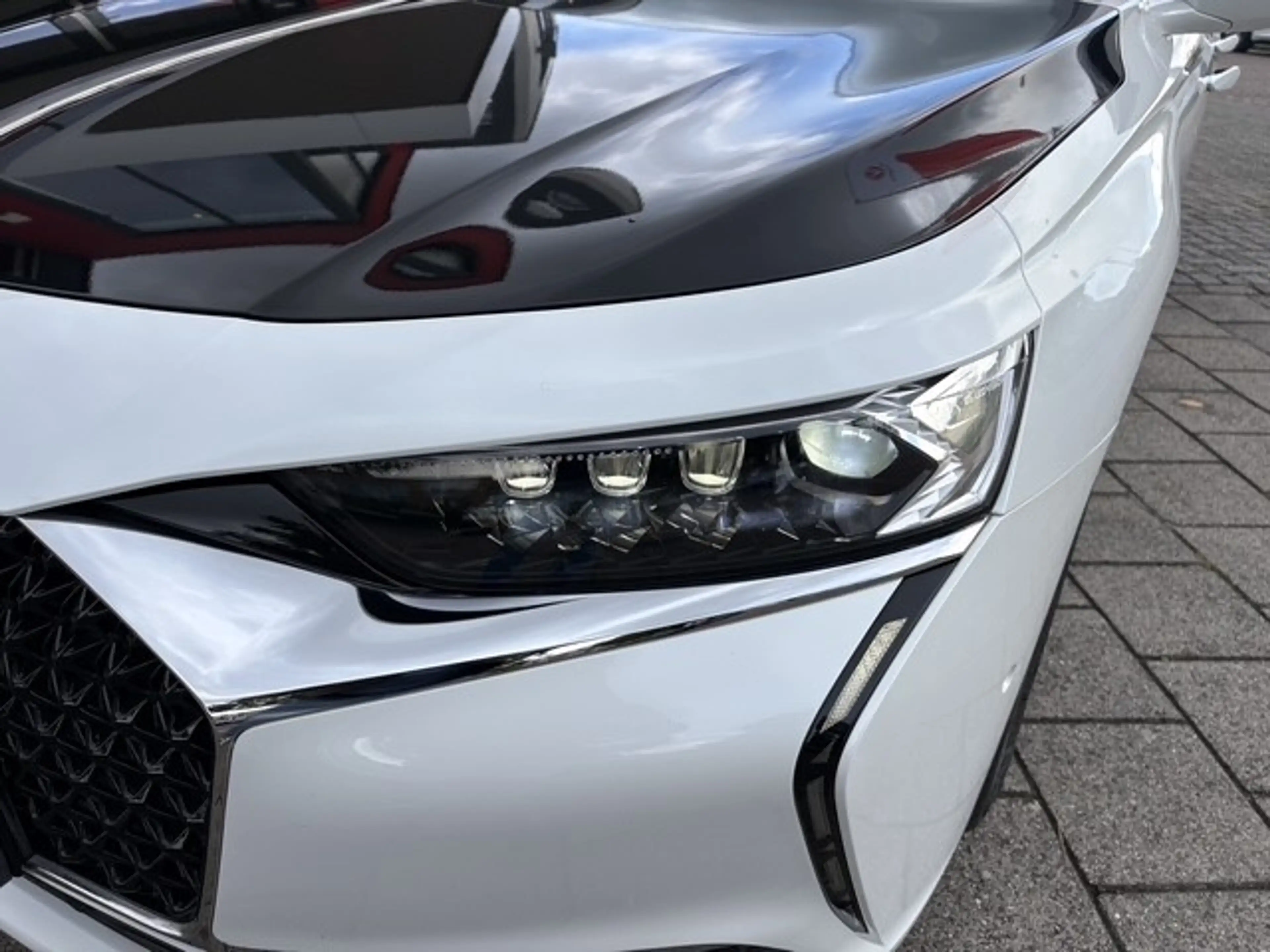 DS Automobiles DS 9 E-Tense RIVOLI+ 250 pk | Navi | Leer | Pano | 17.3 — photo 8