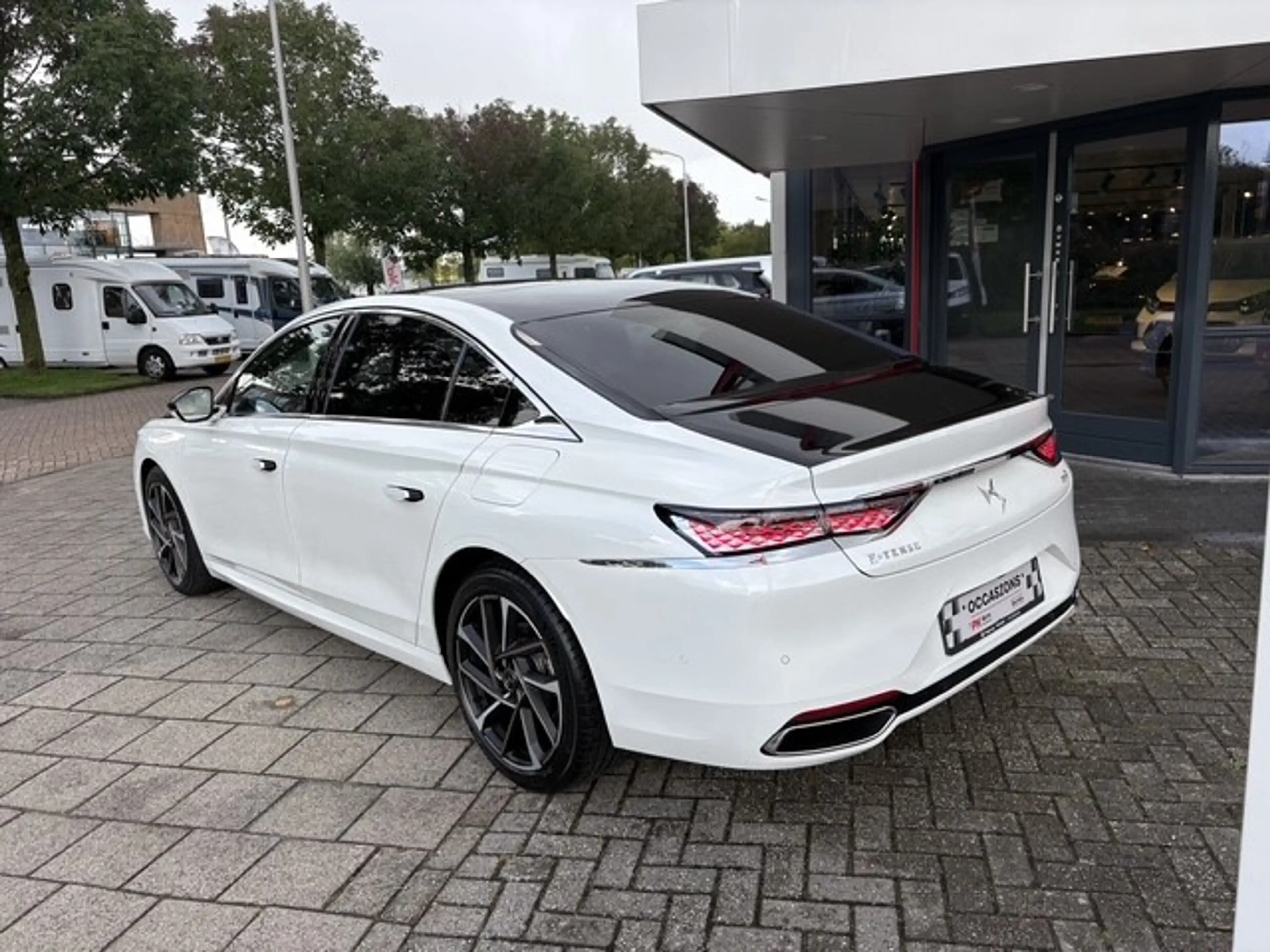 DS Automobiles DS 9 E-Tense RIVOLI+ 250 pk | Navi | Leer | Pano | 17.3 — photo 2