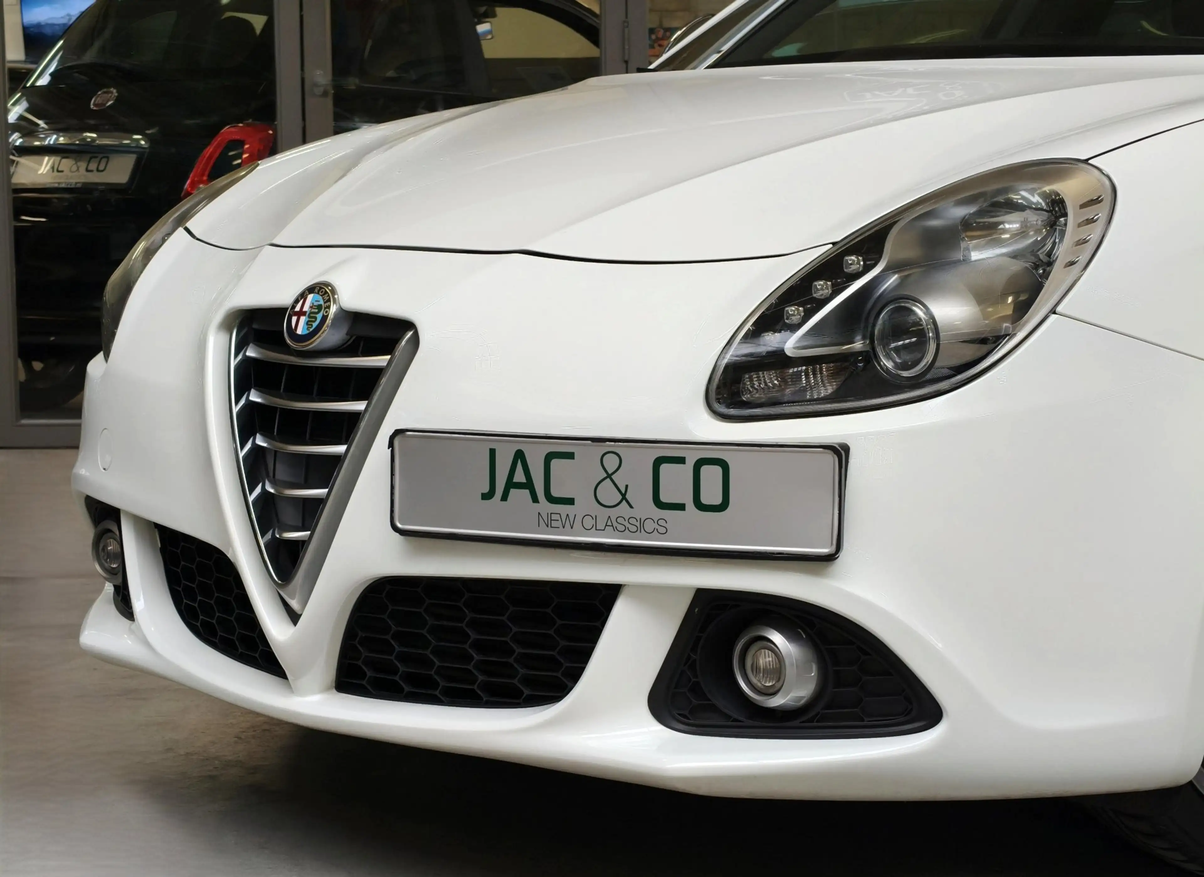 Alfa Romeo Giulietta 1.4 T Veloce — photo 4