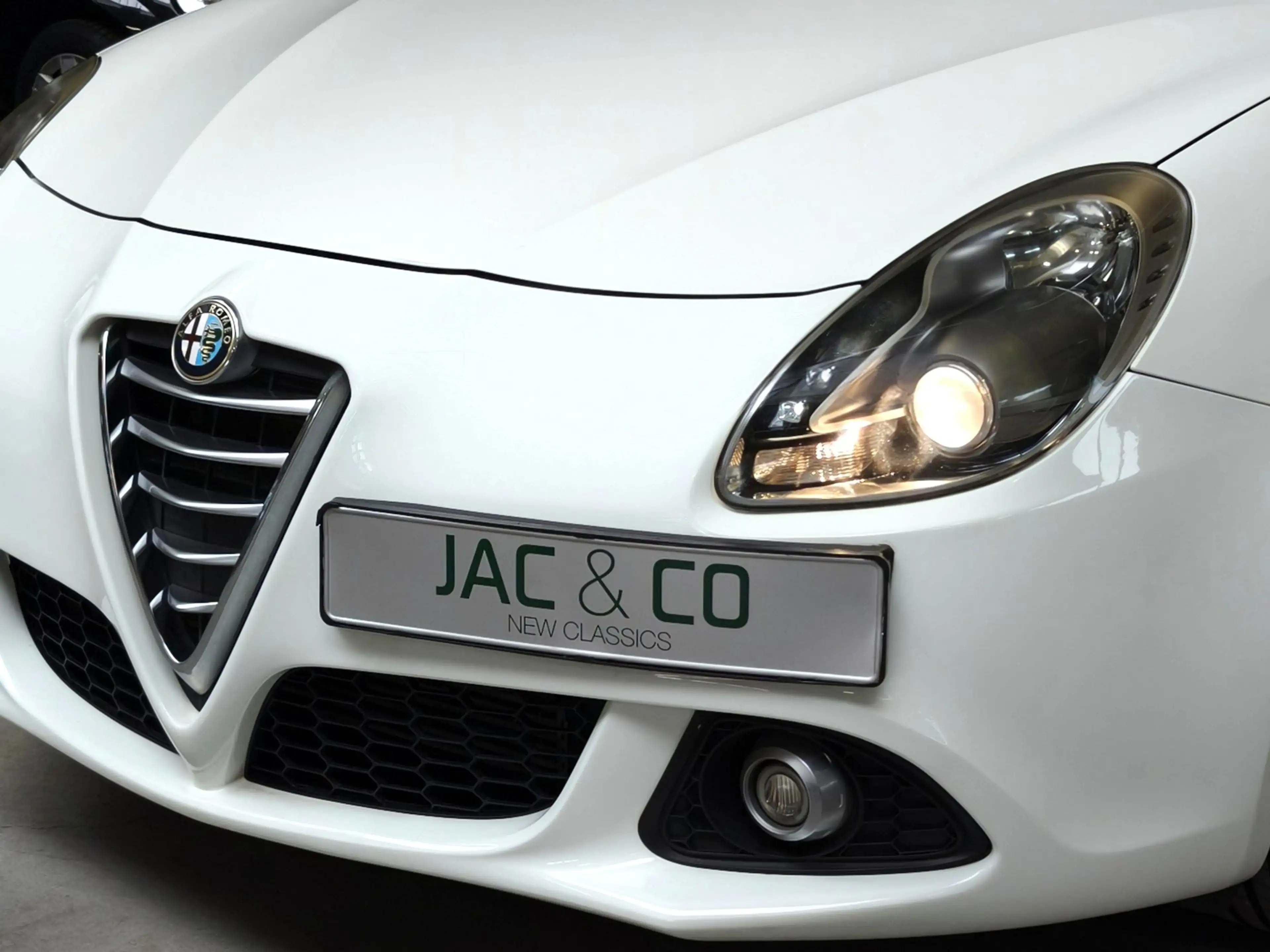 Alfa Romeo Giulietta 1.4 T Veloce — photo 10