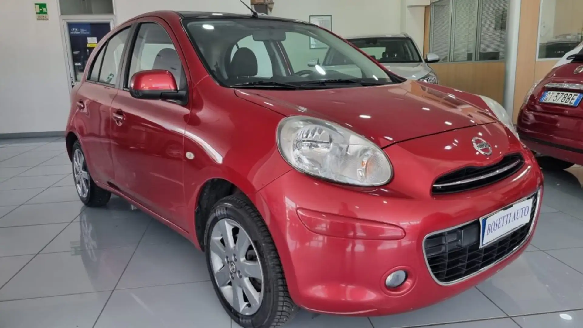 Nissan Micra 1.2 12V 5 porte Elle Rosso - 2