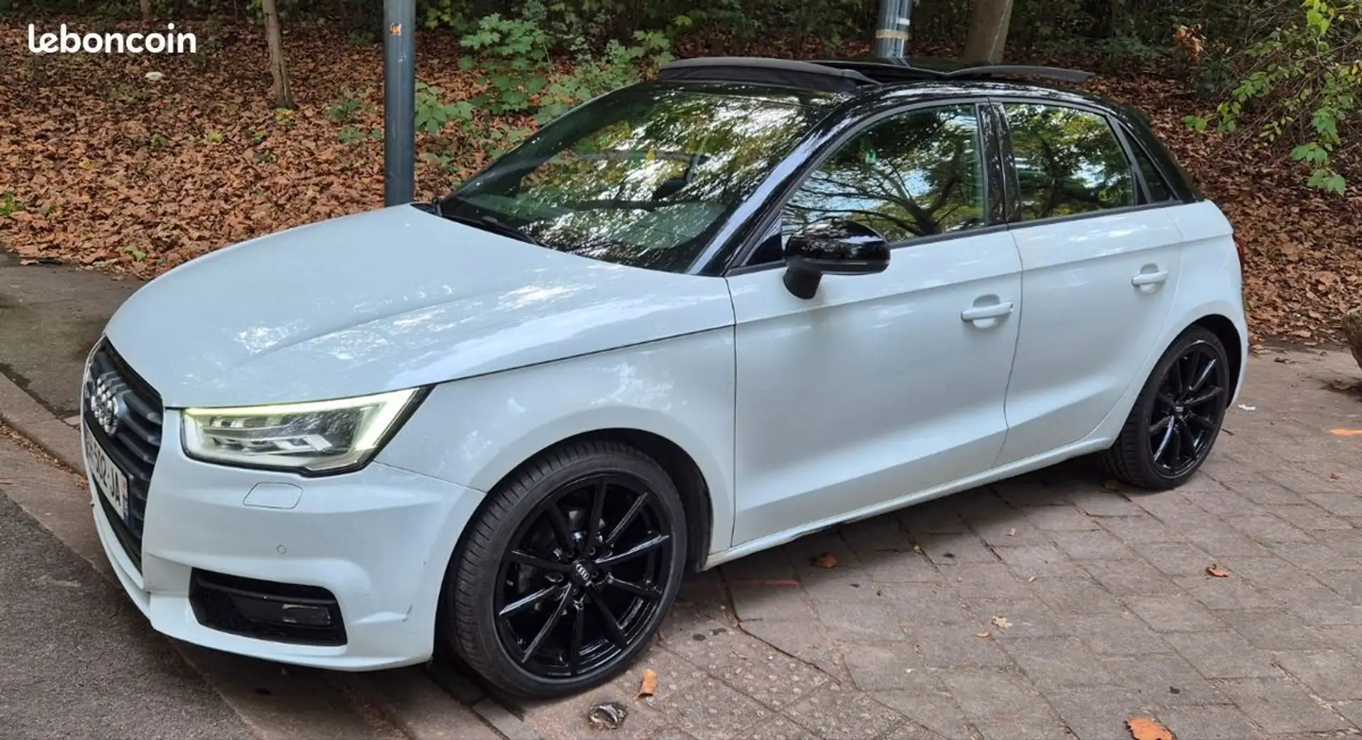Audi A1 1.4 TDI SLINE Blanc - 2
