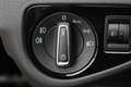 Volkswagen Golf 1.6 TDI Comfortline / Automaat / Navigatie / PDC / Zwart - thumbnail 24