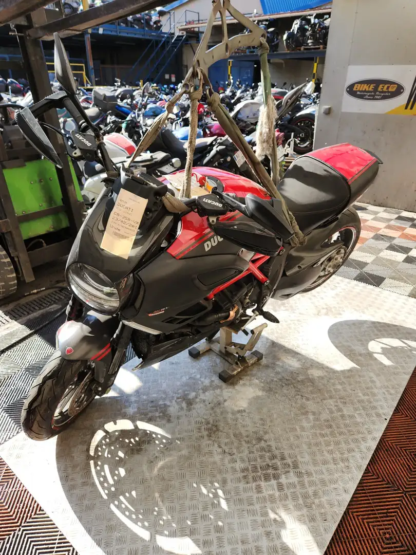 Ducati Diavel Gris - 2