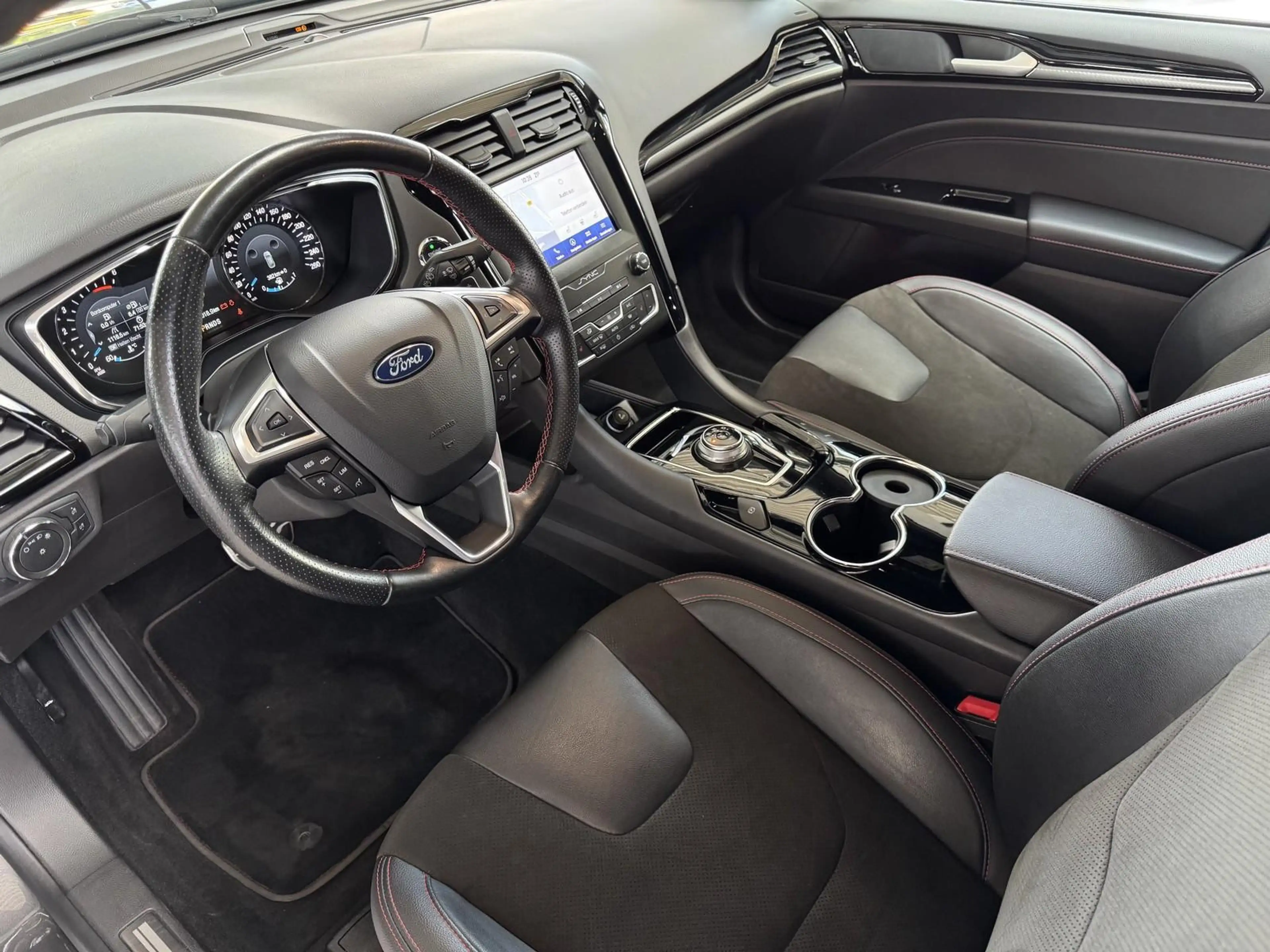 Ford Mondeo Turnier ST-Line + Business-Paket 3 + AHK — photo 10