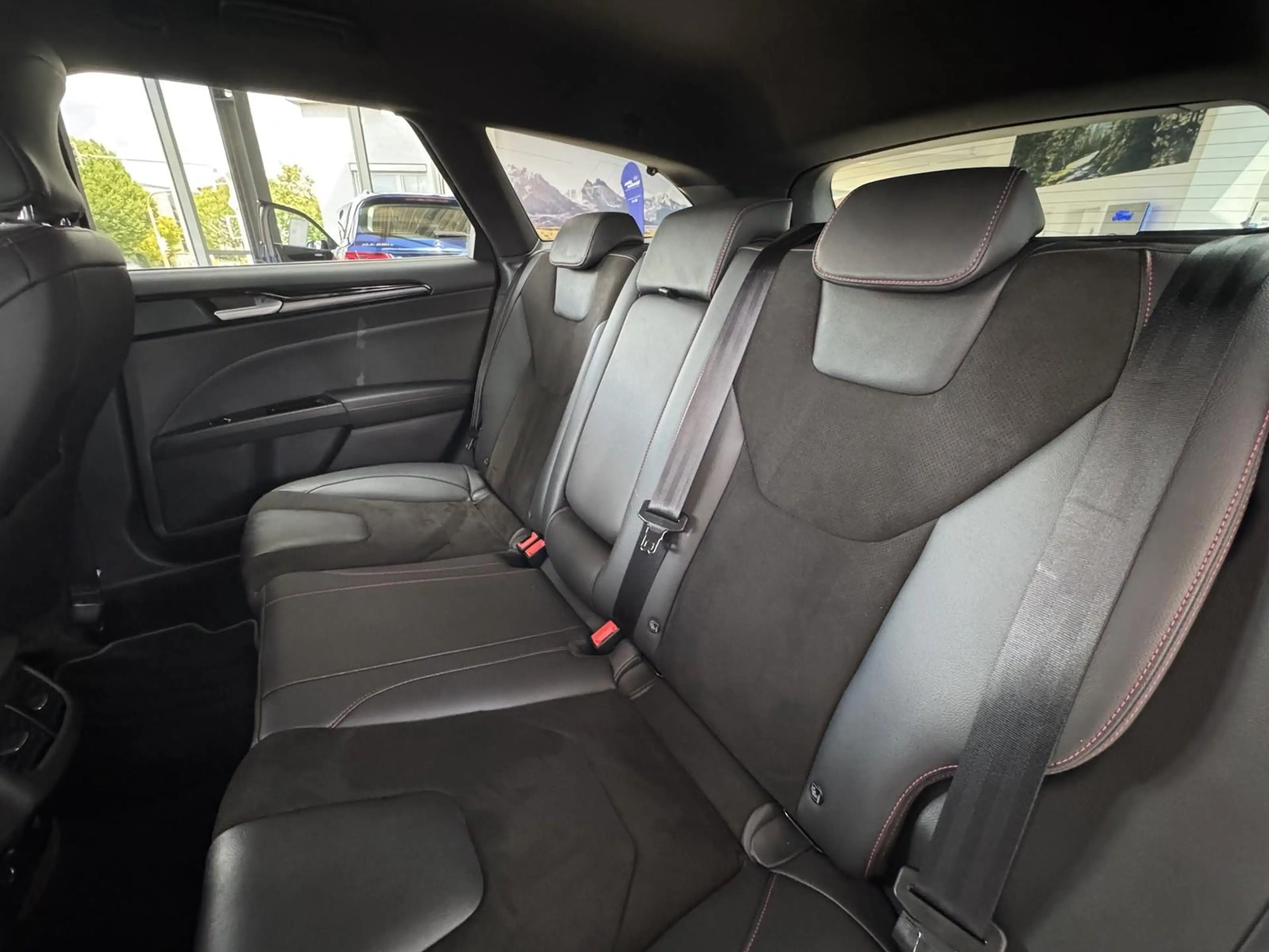 Ford Mondeo Turnier ST-Line + Business-Paket 3 + AHK — photo 13
