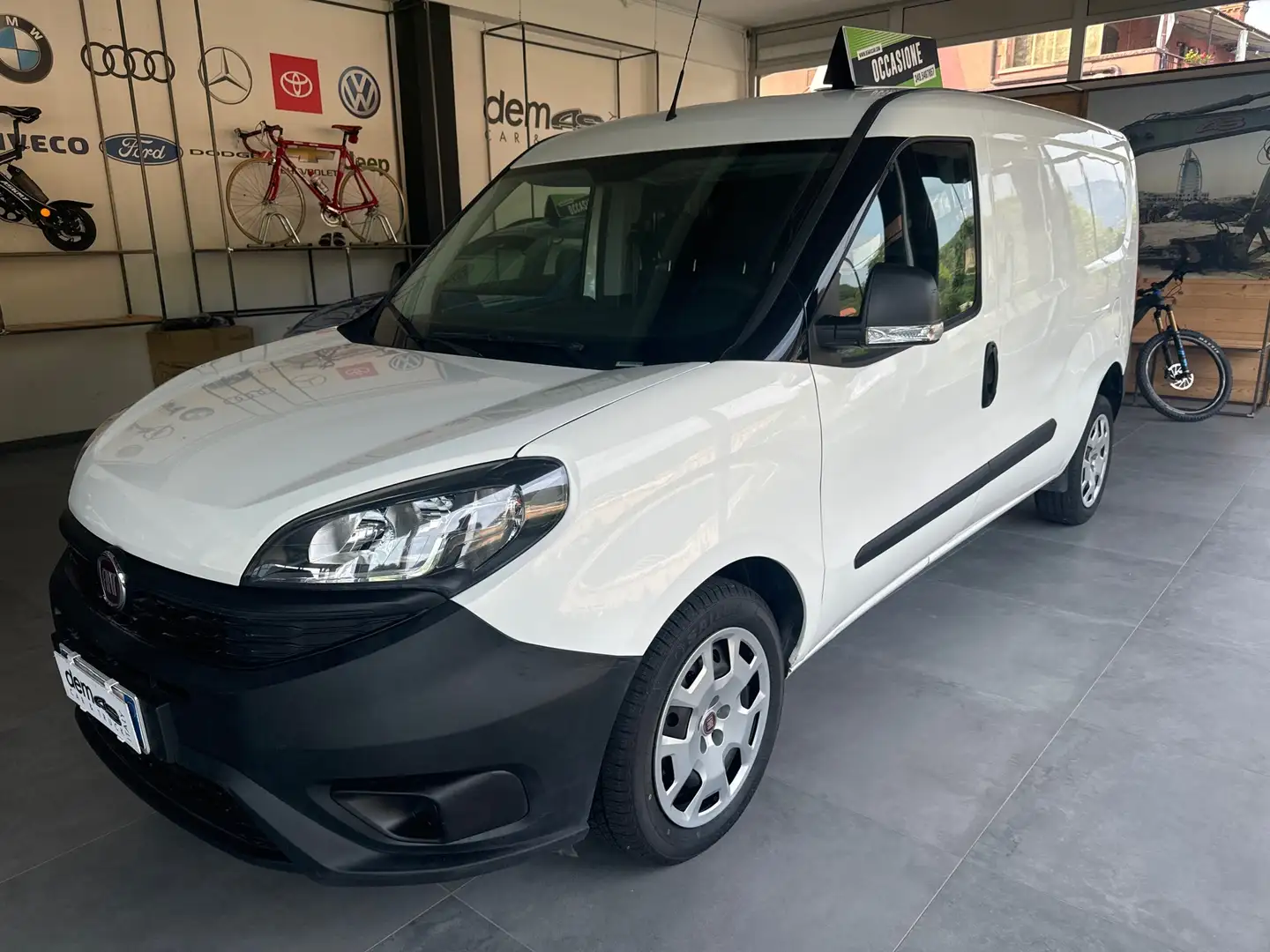 Fiat Doblo Maxi 1.6 mjt Autocarro N1  105 CV Weiß - 2
