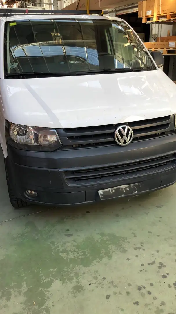 Volkswagen T5 Transporter VOLKSWAGEN TRANSPORTER PRO · 2015 Blanco - 1