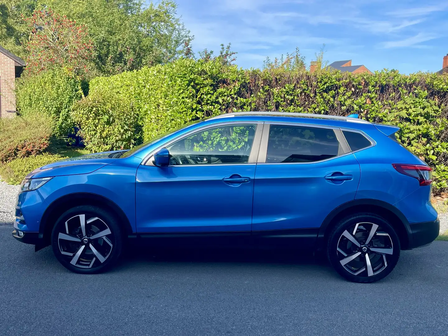 Nissan Qashqai Qashqai 1.3 DIG-T Business Edition+ Bleu - 2