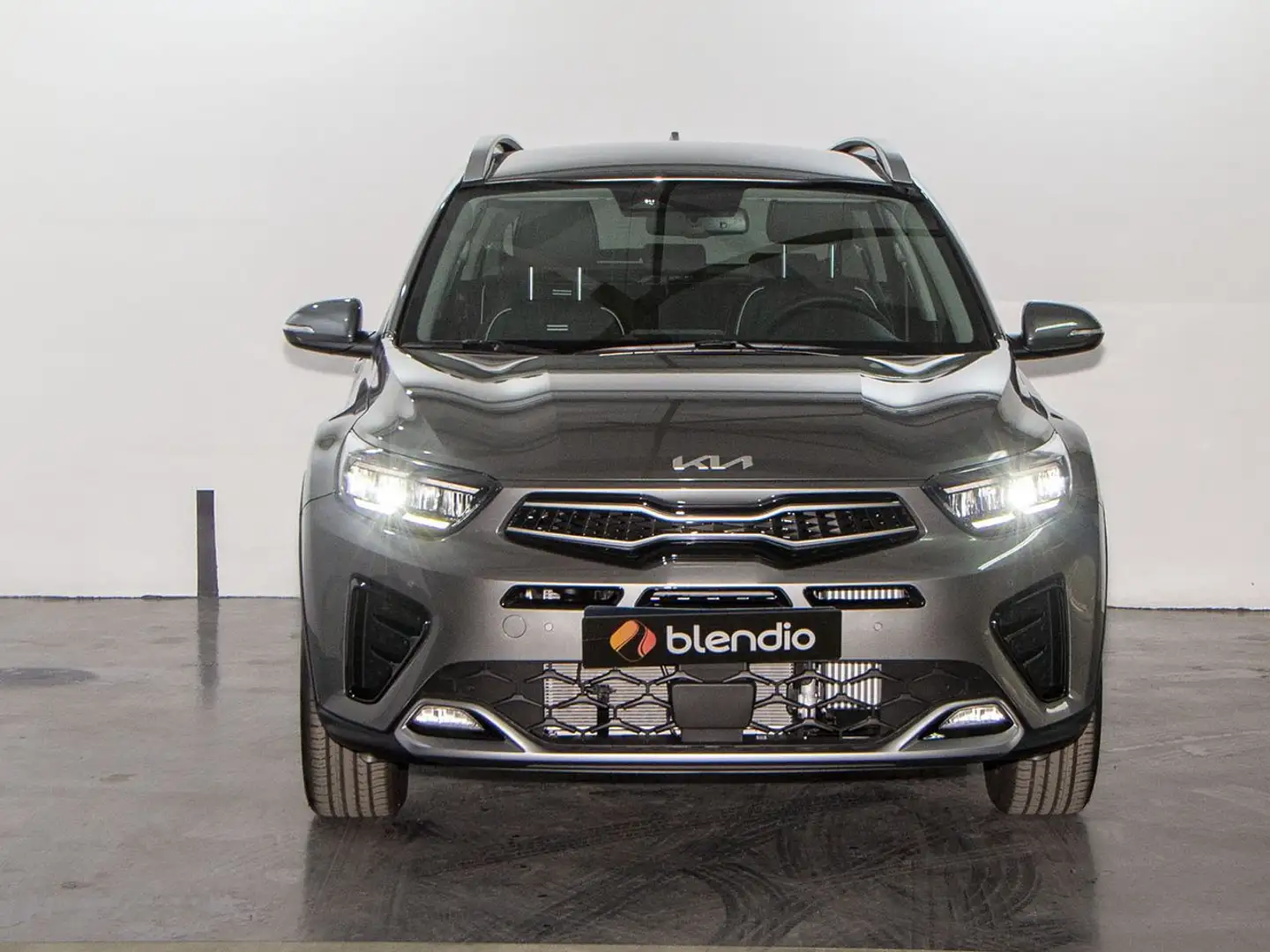 Kia Stonic 1.0 T-GDI MHEV IMT 74KW GT LINE 100 5P Gris - 2