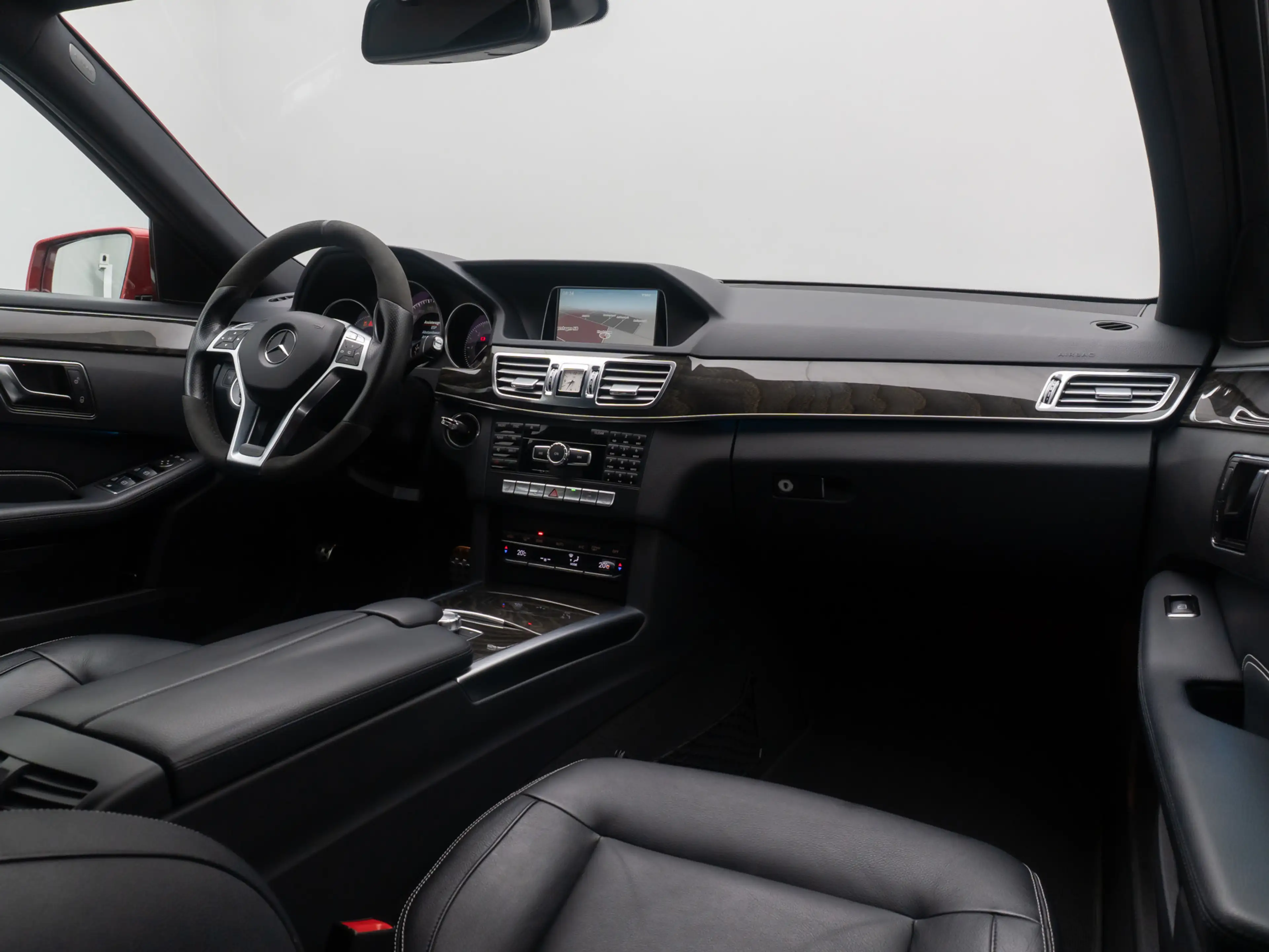 Mercedes-Benz E 350 BlueTEC PDC Navi Tempomat LED Leder 18Zoll — photo 38
