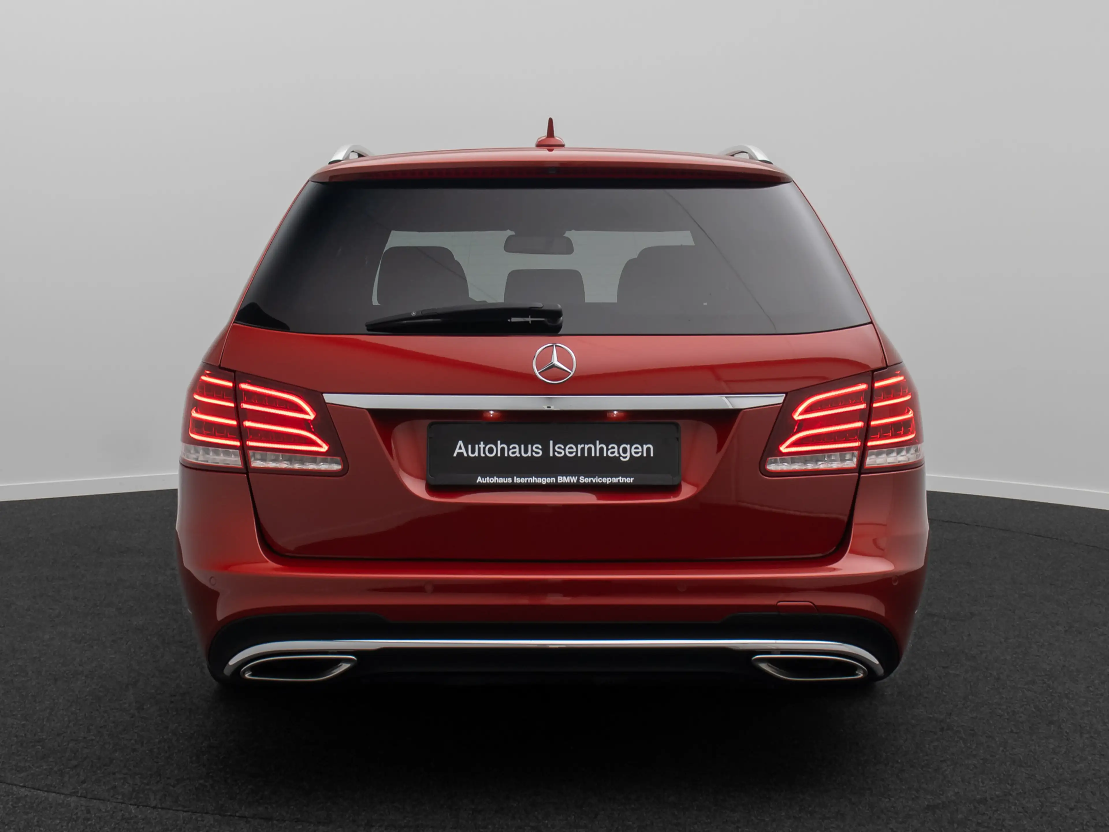 Mercedes-Benz E 350 BlueTEC PDC Navi Tempomat LED Leder 18Zoll — photo 8