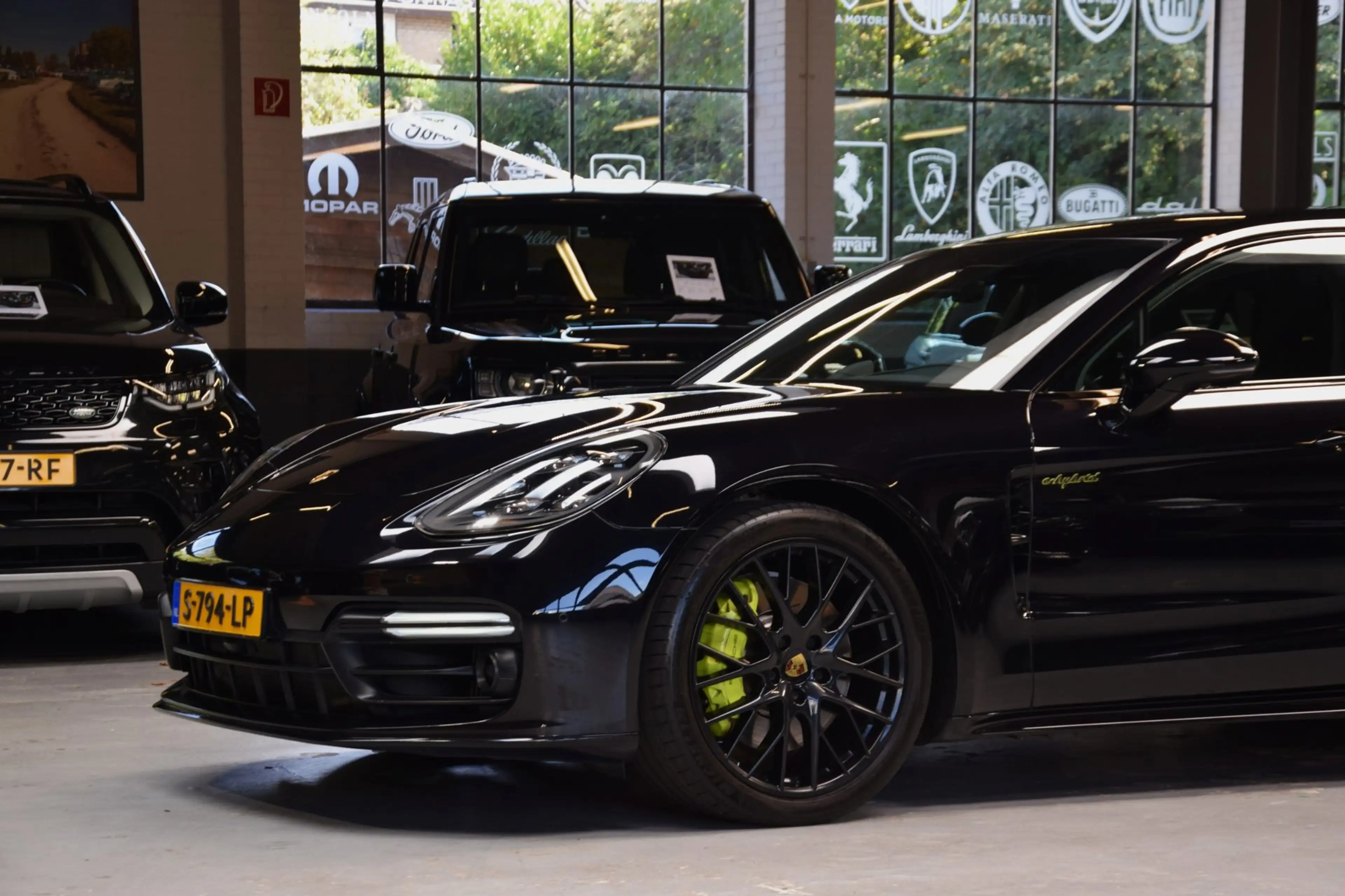 Porsche Panamera Sport Turismo 2.9 4 E-Hybrid 10 Years Edition|Navi — photo 8