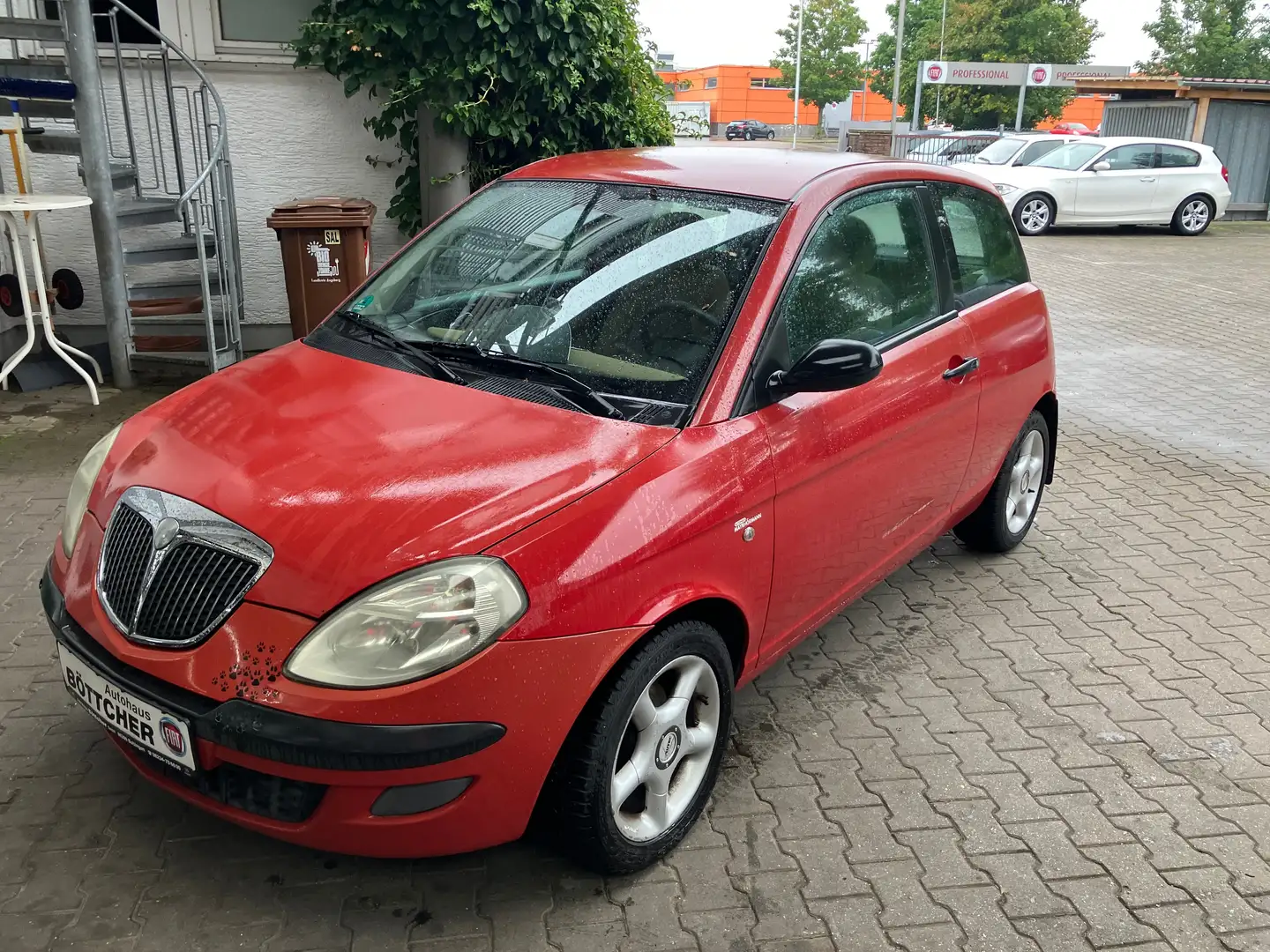Lancia Ypsilon 1.2 8V Rot - 2