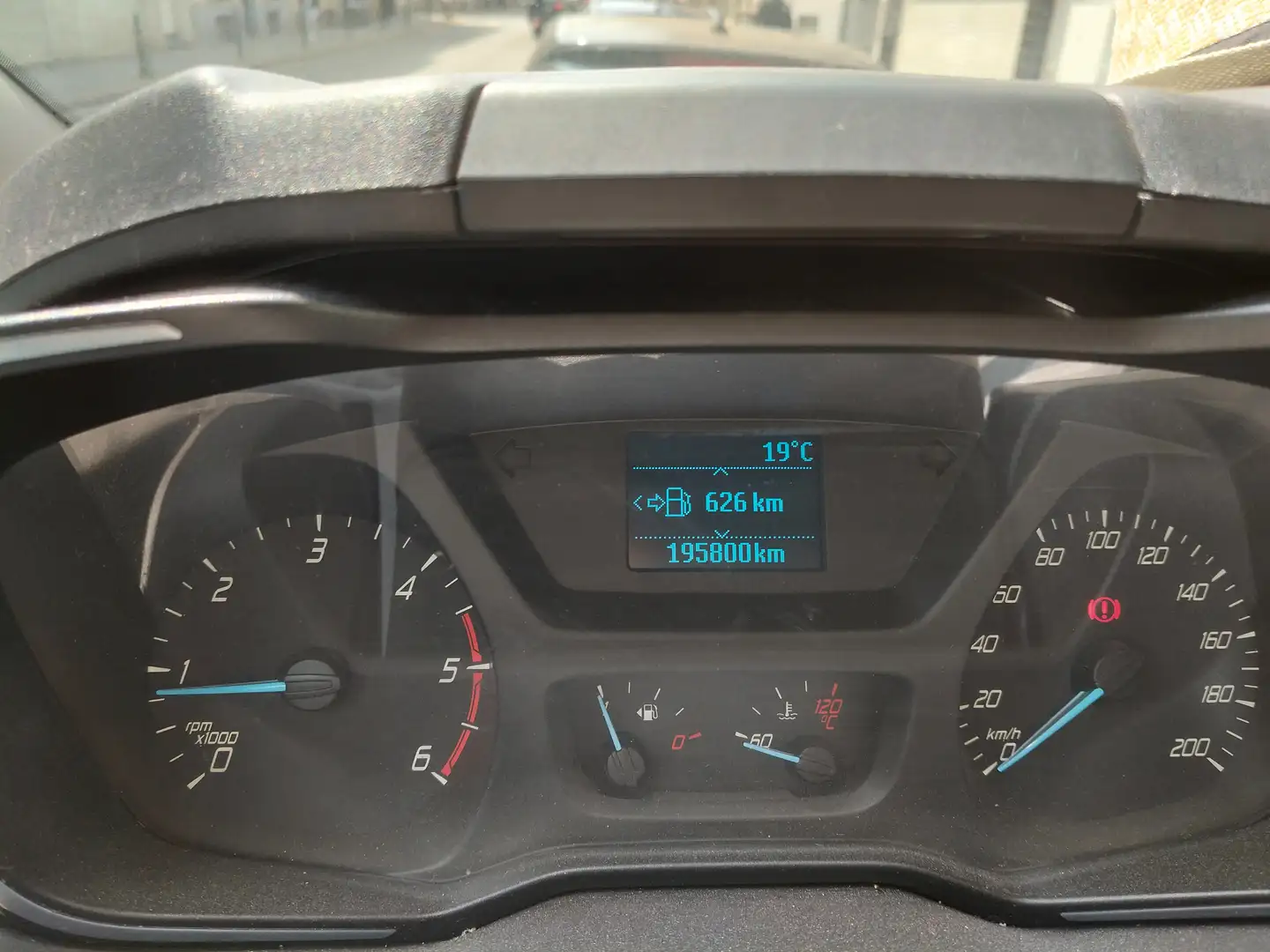 Ford Transit Custom Transit Custom 2.0 TDCi L2H1 Limited Multi-use Grijs - 2