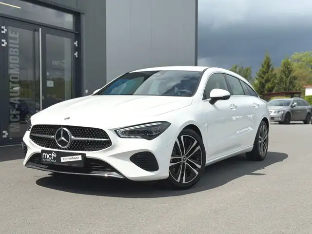 Mercedes-Benz CLA 200 Progressive Line Edition