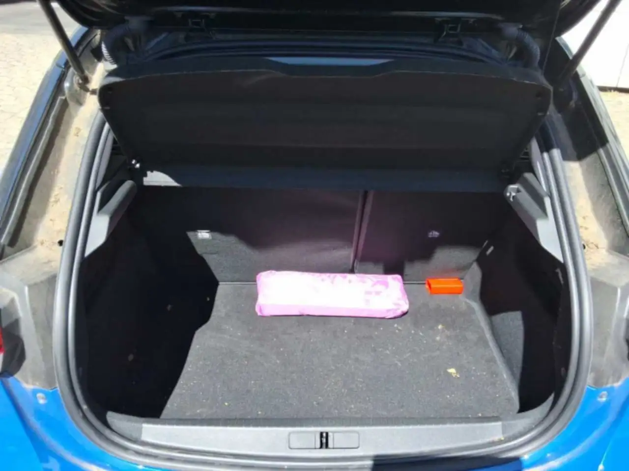 Opel Corsa 1.2 Edition, миниатюра 5