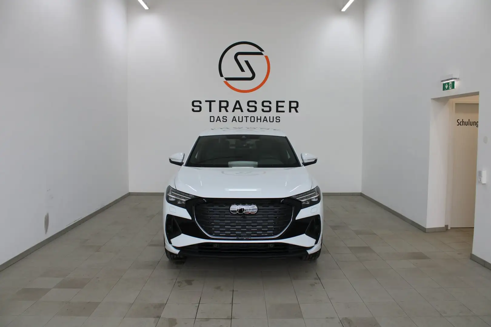 Audi Q4 e-tron Audi Q4 Sportback 45 e-tron quattro Weiß - 2