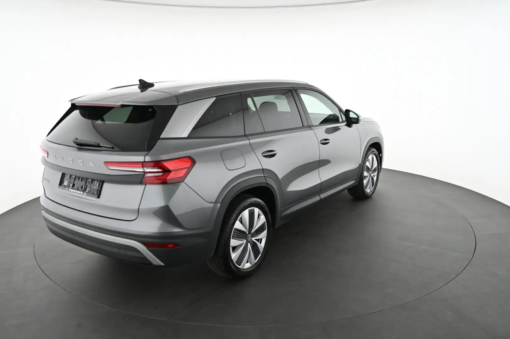 Skoda Kodiaq 1.5 eTSI mHEV Selection DSG 7-Sitzer Grau - 2