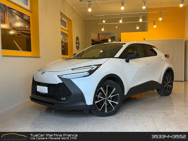 Toyota C-HR Trend 2.0 HEV