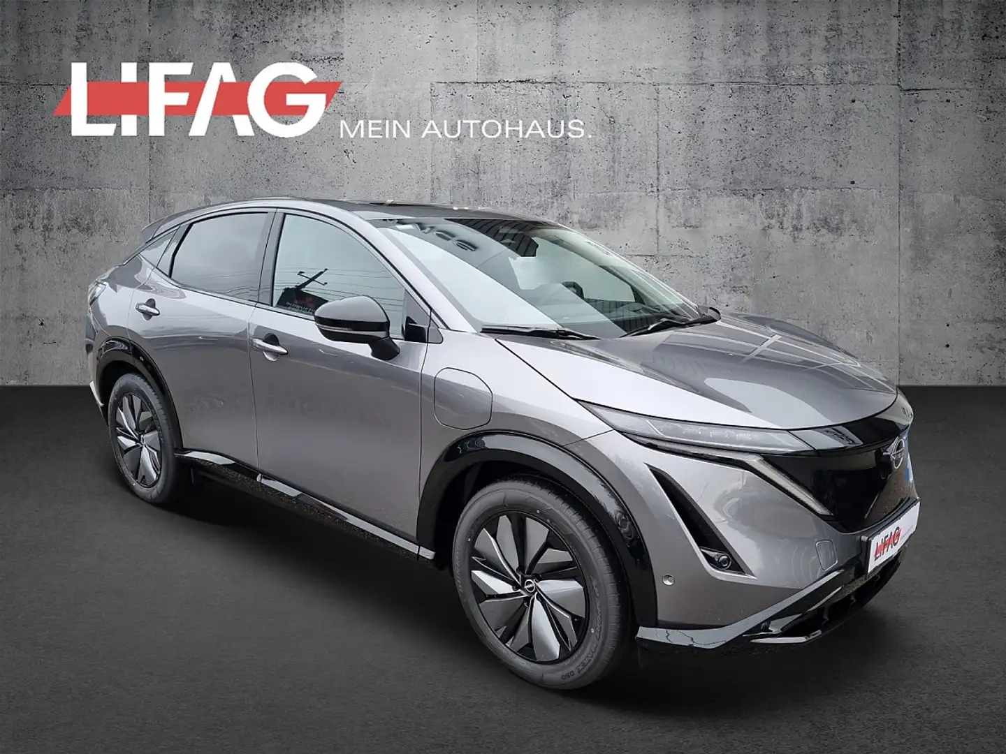 Nissan Ariya 87kWh e-4ORCE Evolve Aut. *ab € 42.990,-* Grau - 1