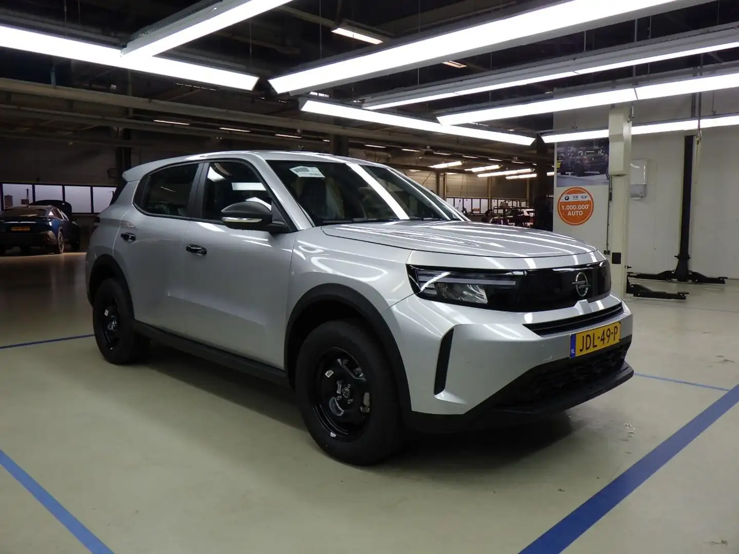 Opel Frontera Electric Edition 44 kWh | 8jr. speciale garantie! Grau - 2