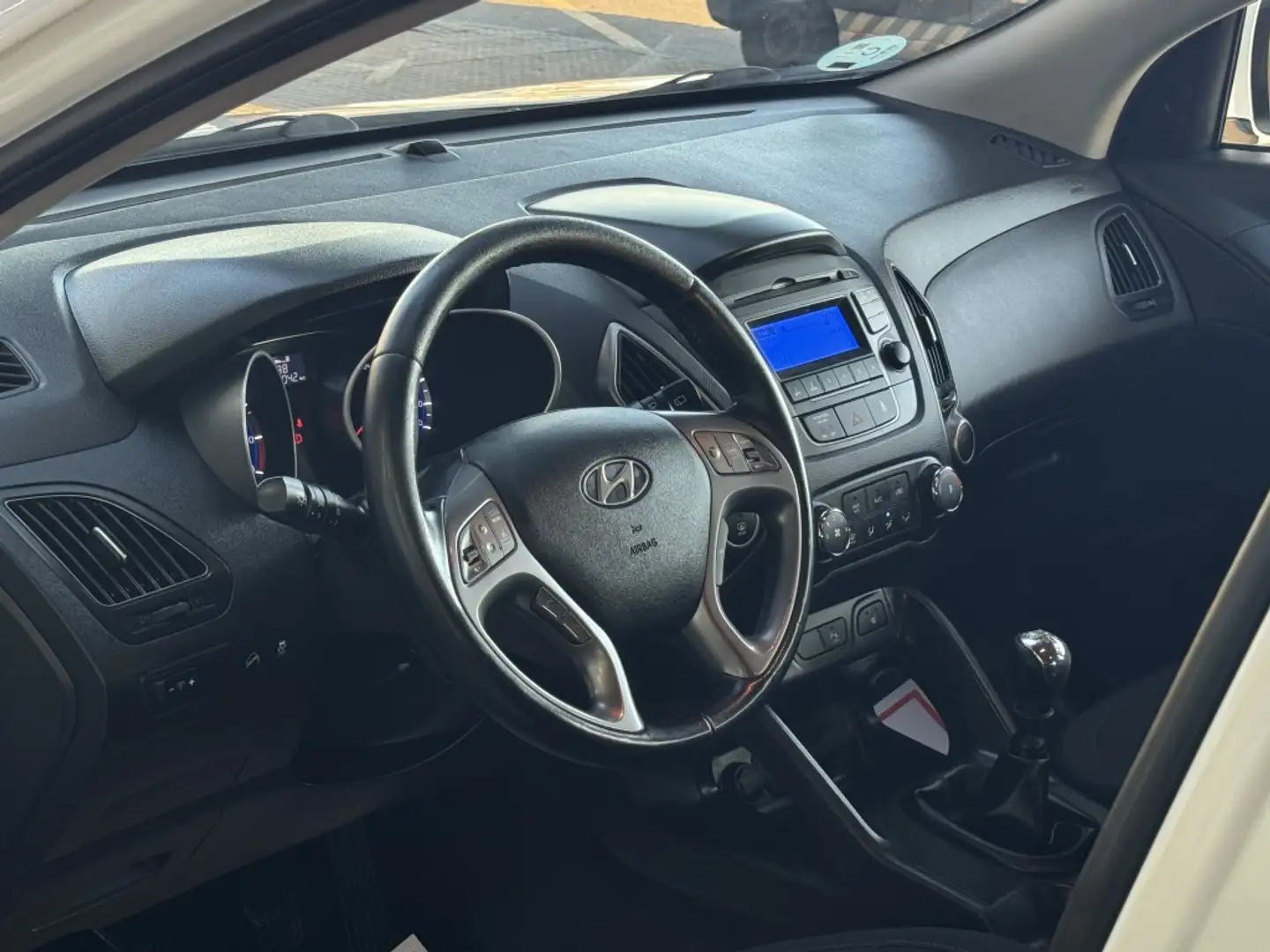 Hyundai iX35 1.6 GDI Klass 4x2 Fehér - 2