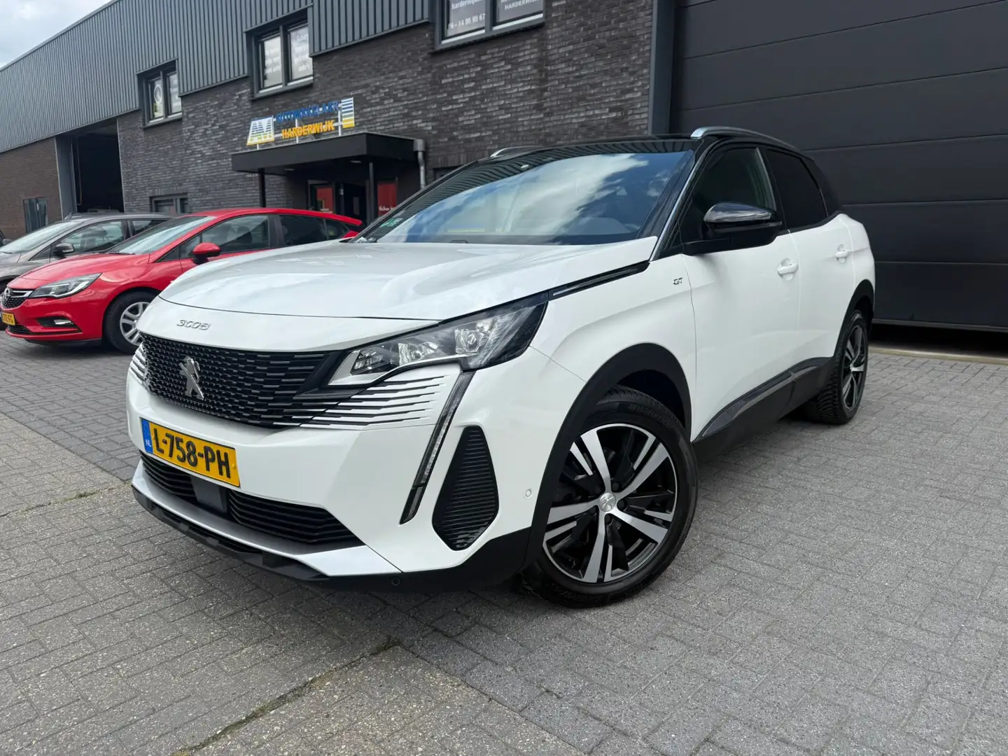 Peugeot 3008 1.2 PureTech GT | 1E EIGENAAR | 12MND GARANTIE | P Wit - 1