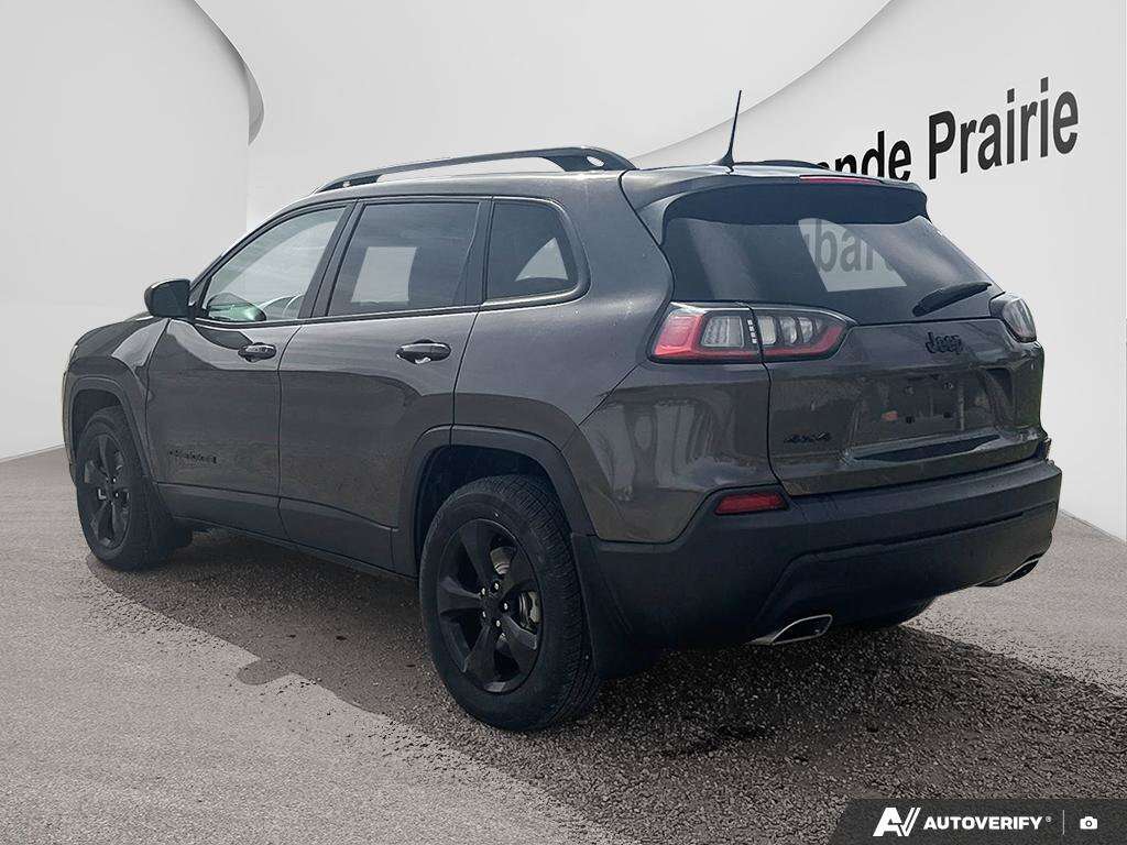 2021 Jeep Cherokee Altitude — снимка 1