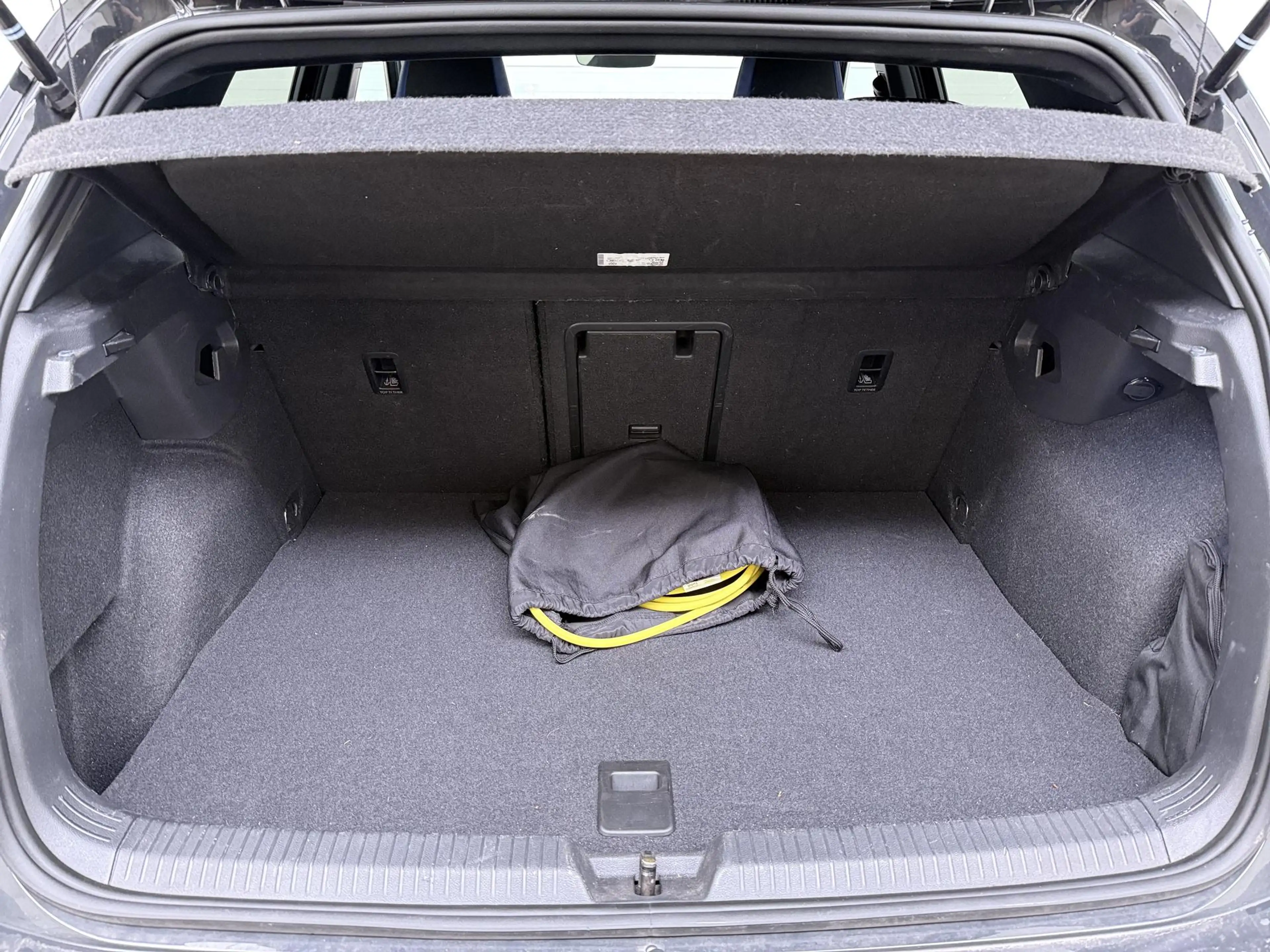 Volkswagen Golf GTE 1.4 eHybrid | Camera | ACC | Stuur-/Stoelverwarmin — photo 8