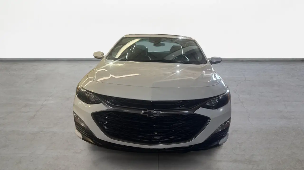 Chevrolet Malibu снимка Chevrolet Malibu