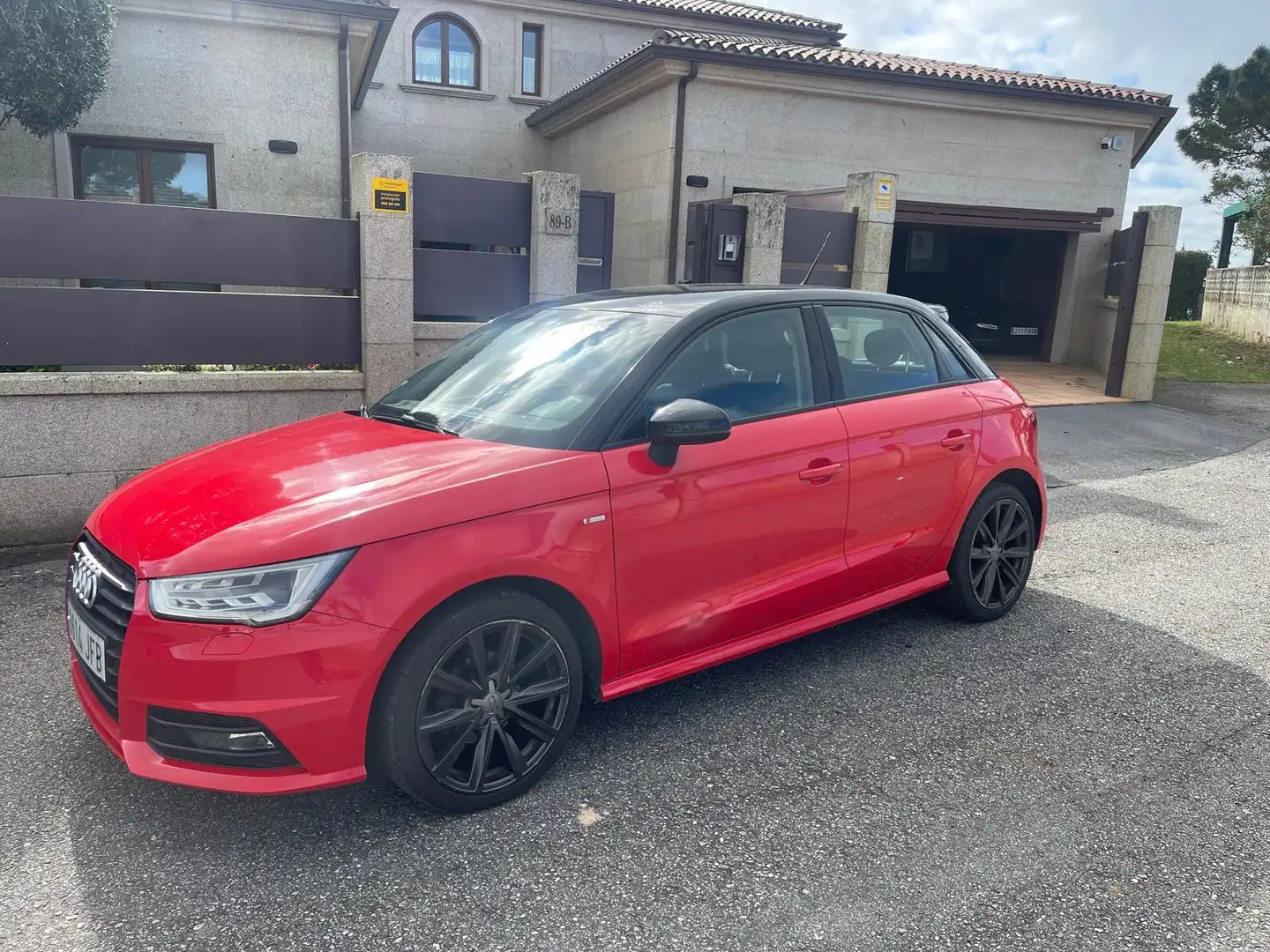 Audi A1 A1 Sportback 1.4 TFSI Adrenalin 92kW Adrenalin Rojo - 2