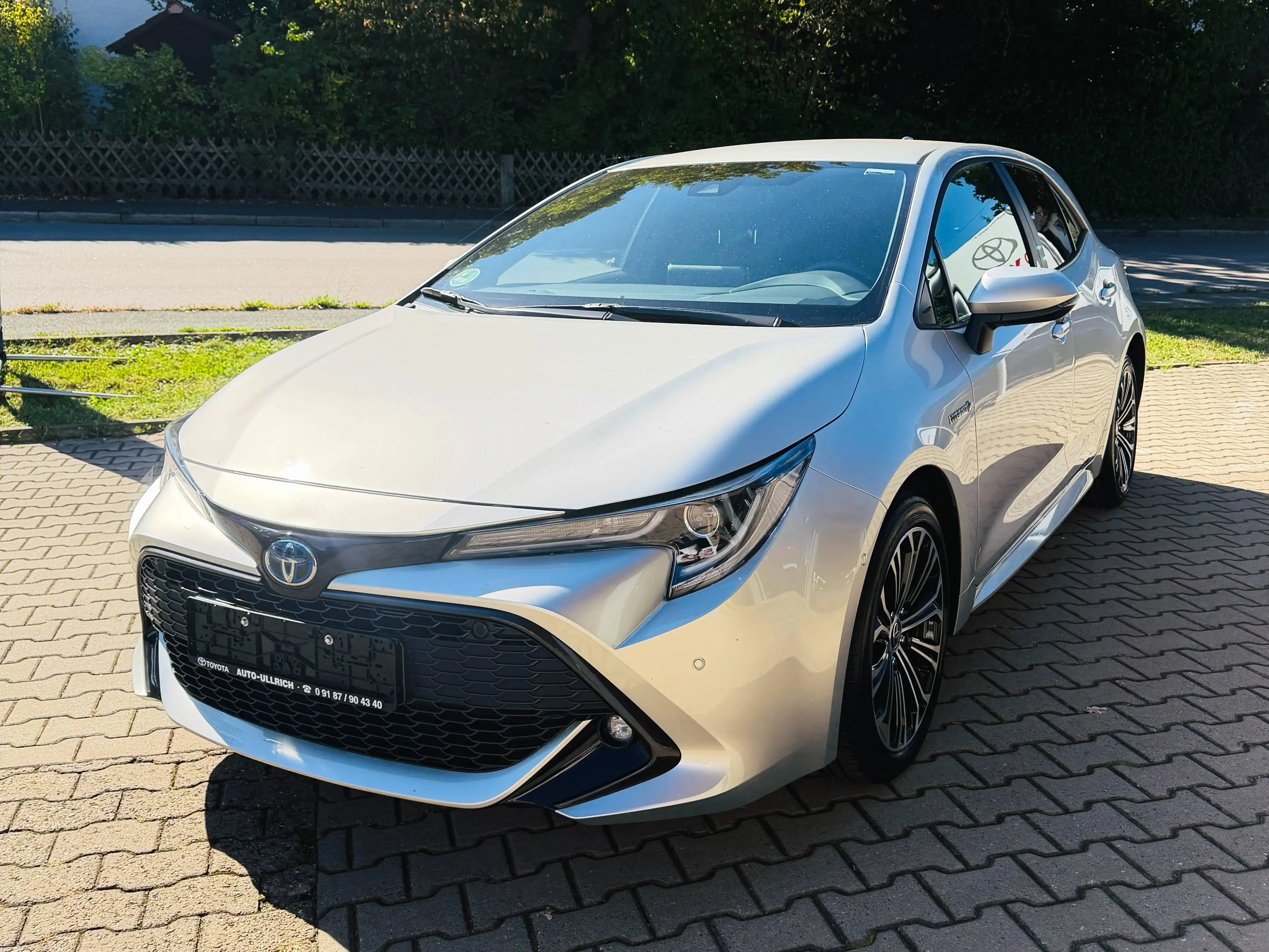 Toyota Corolla Corolla Hybrid 1.8 Team Deutschland + Technik-Paket