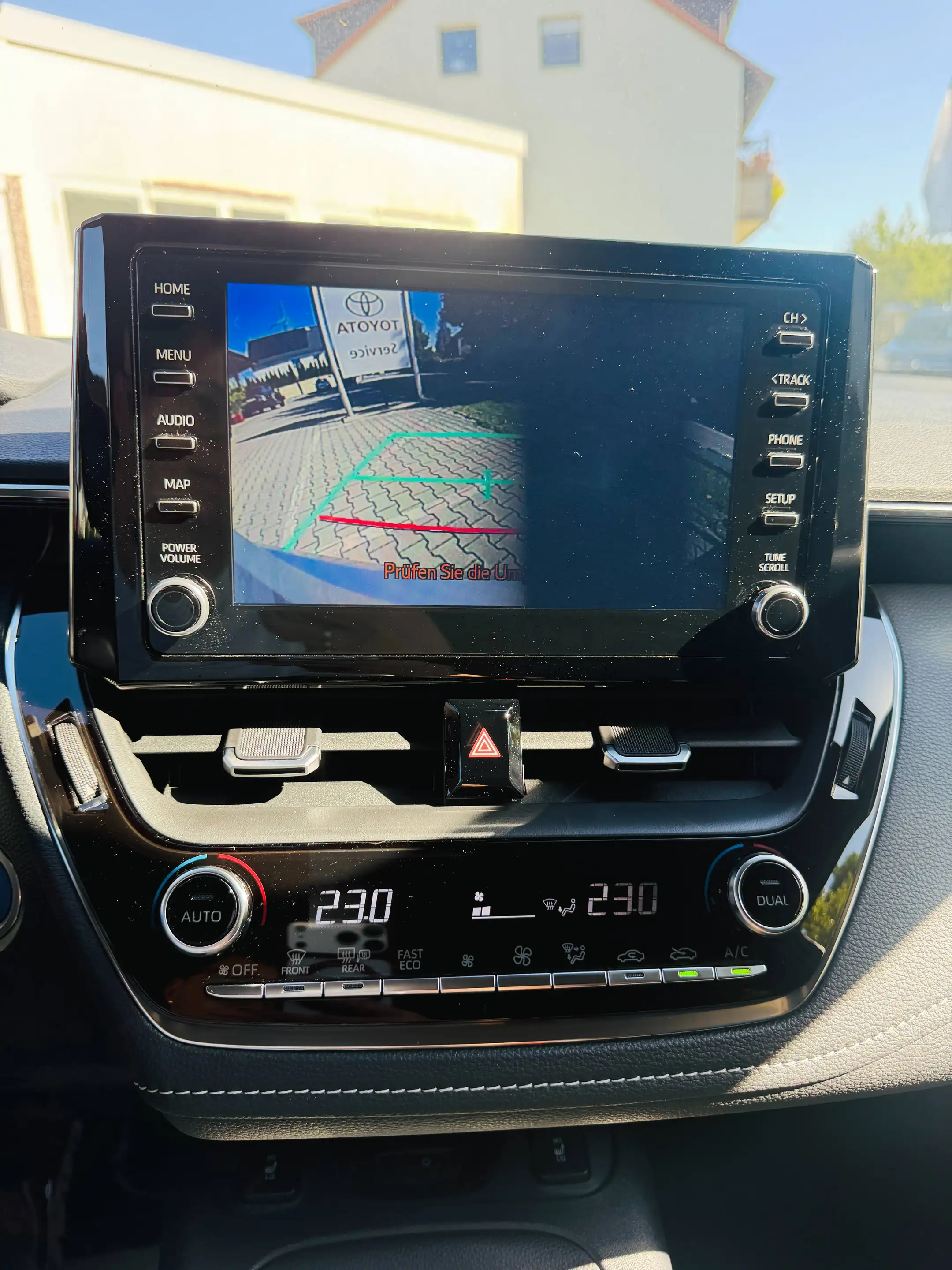 Toyota Corolla Corolla Hybrid 1.8 Team Deutschland + Technik-Paket — photo 15
