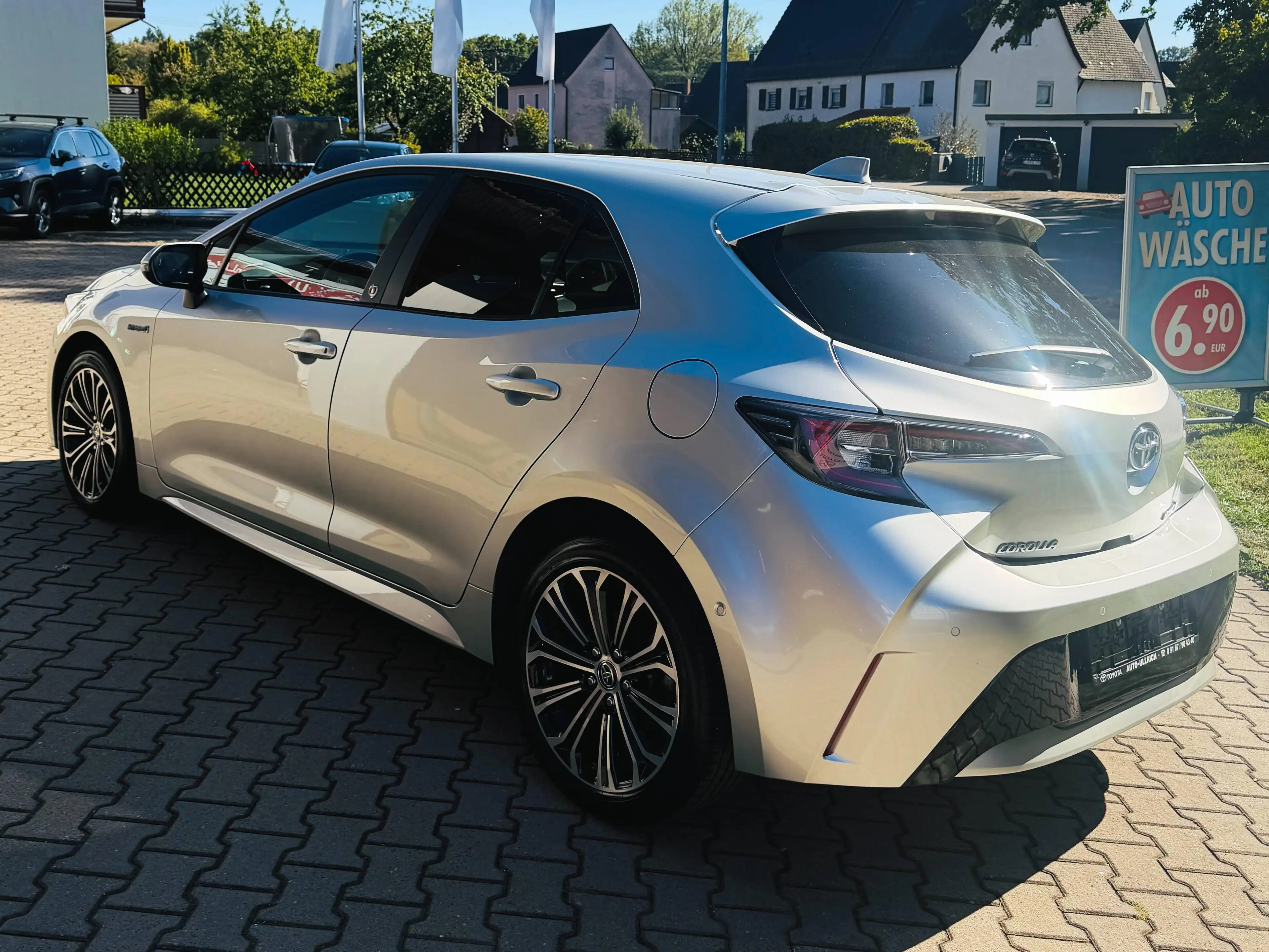 Toyota Corolla Corolla Hybrid 1.8 Team Deutschland + Technik-Paket — photo 3