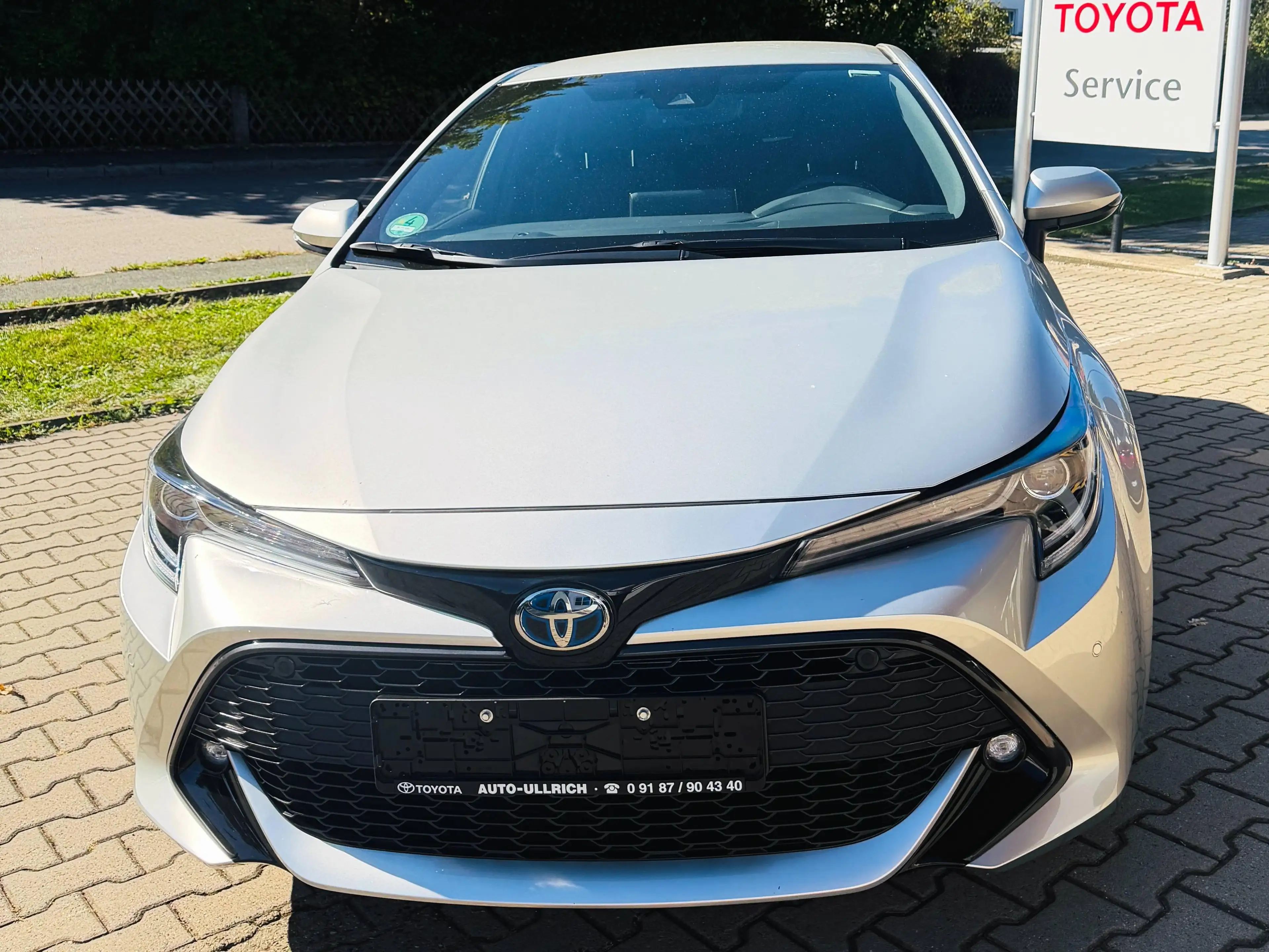 Toyota Corolla Corolla Hybrid 1.8 Team Deutschland + Technik-Paket — photo 8