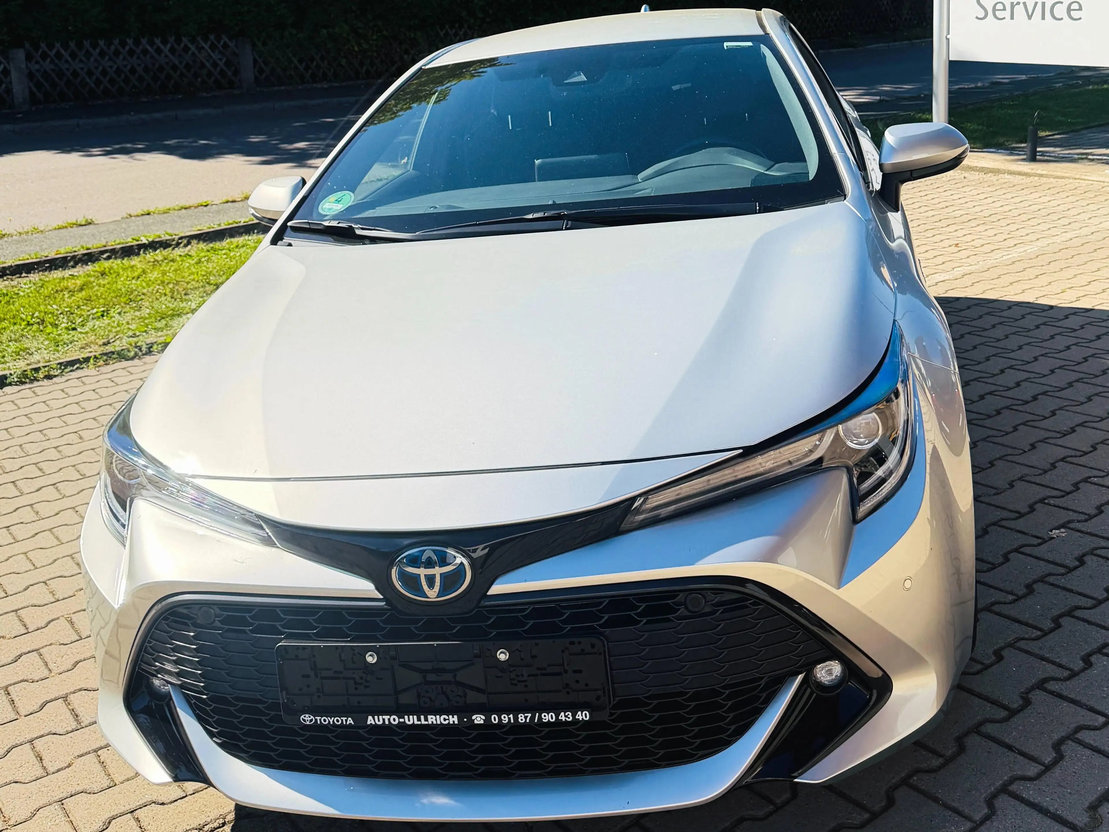 Toyota Corolla Corolla Hybrid 1.8 Team Deutschland + Technik-Paket — photo 9