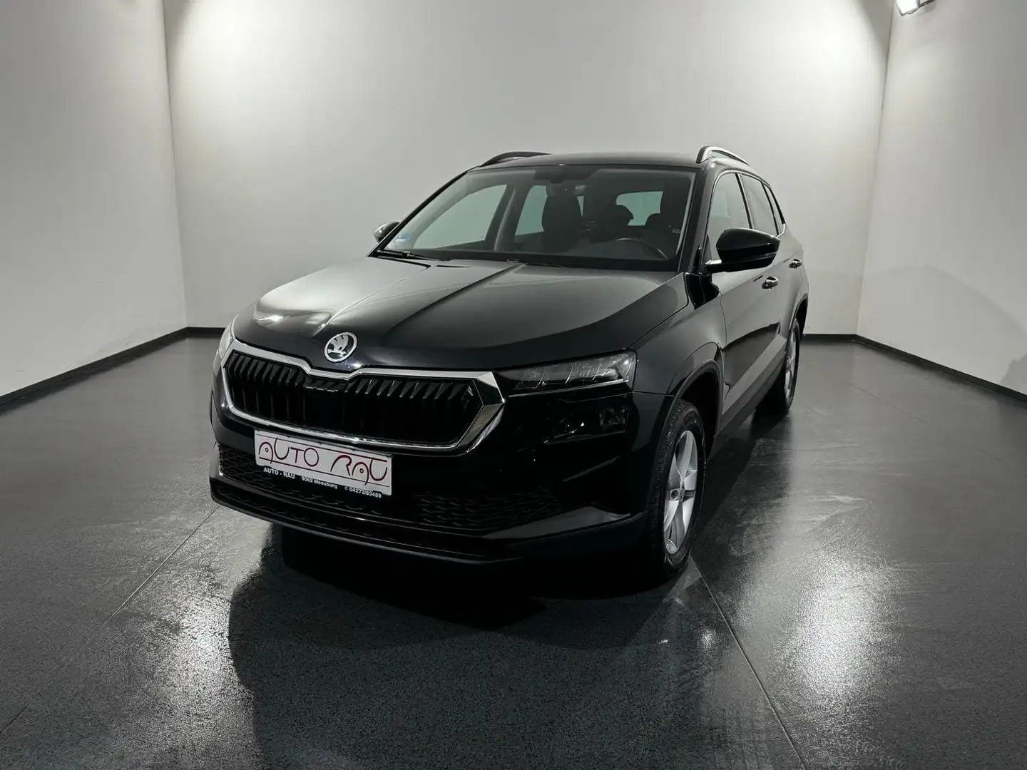 Skoda Karoq 2.0 TDI Style 4x4 DSG *AHK*LED*RFK*NAVI* Schwarz - 2