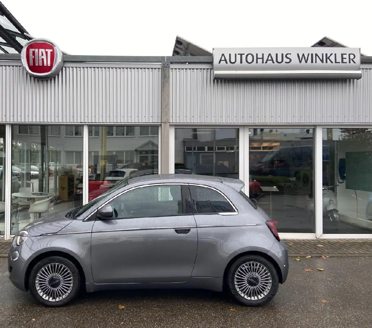 Fiat 500e Basis Grau - 1