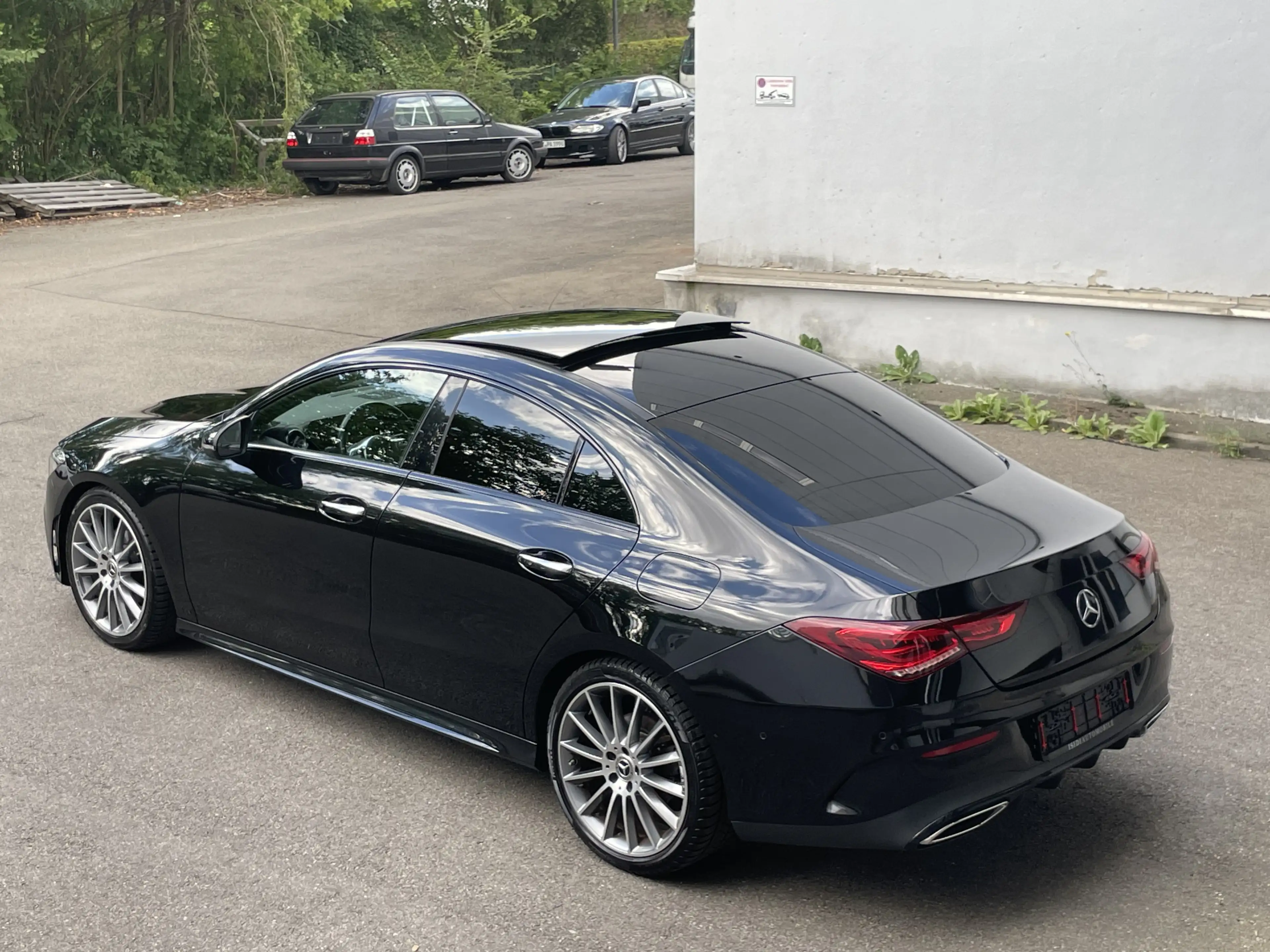 Mercedes-Benz CLA 200 Coupe AMG Night LED MBUX Pano Ambiente — photo 4