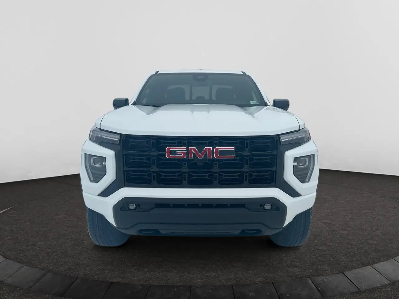 GMC Canyon снимка GMC Canyon