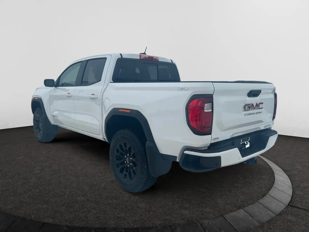 GMC Canyon снимка GMC Canyon