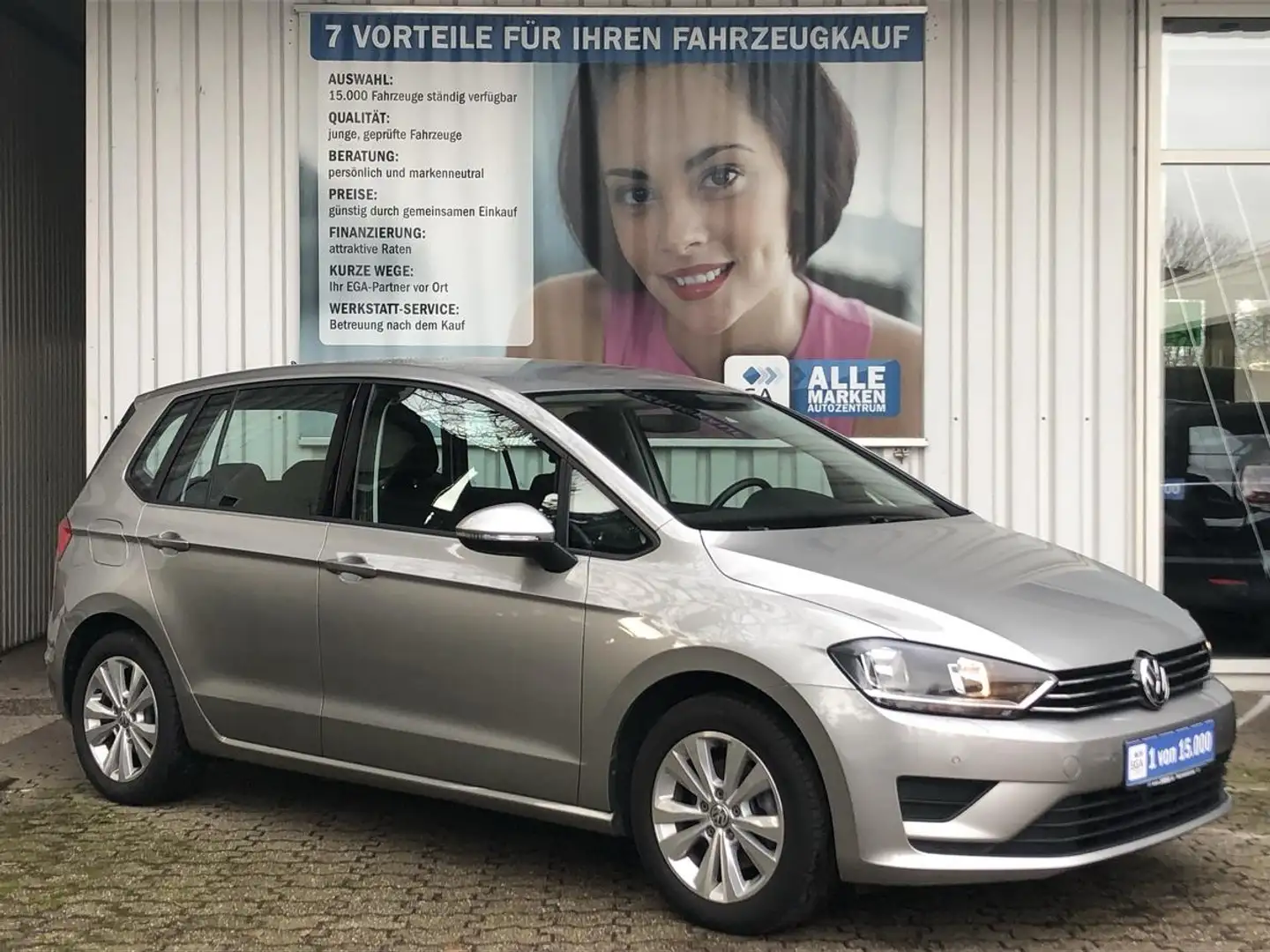 Volkswagen Golf Sportsvan 1.4 TSI COMFORTLINE KLIMA ALU PDC NAVI SHZ Silber - 1