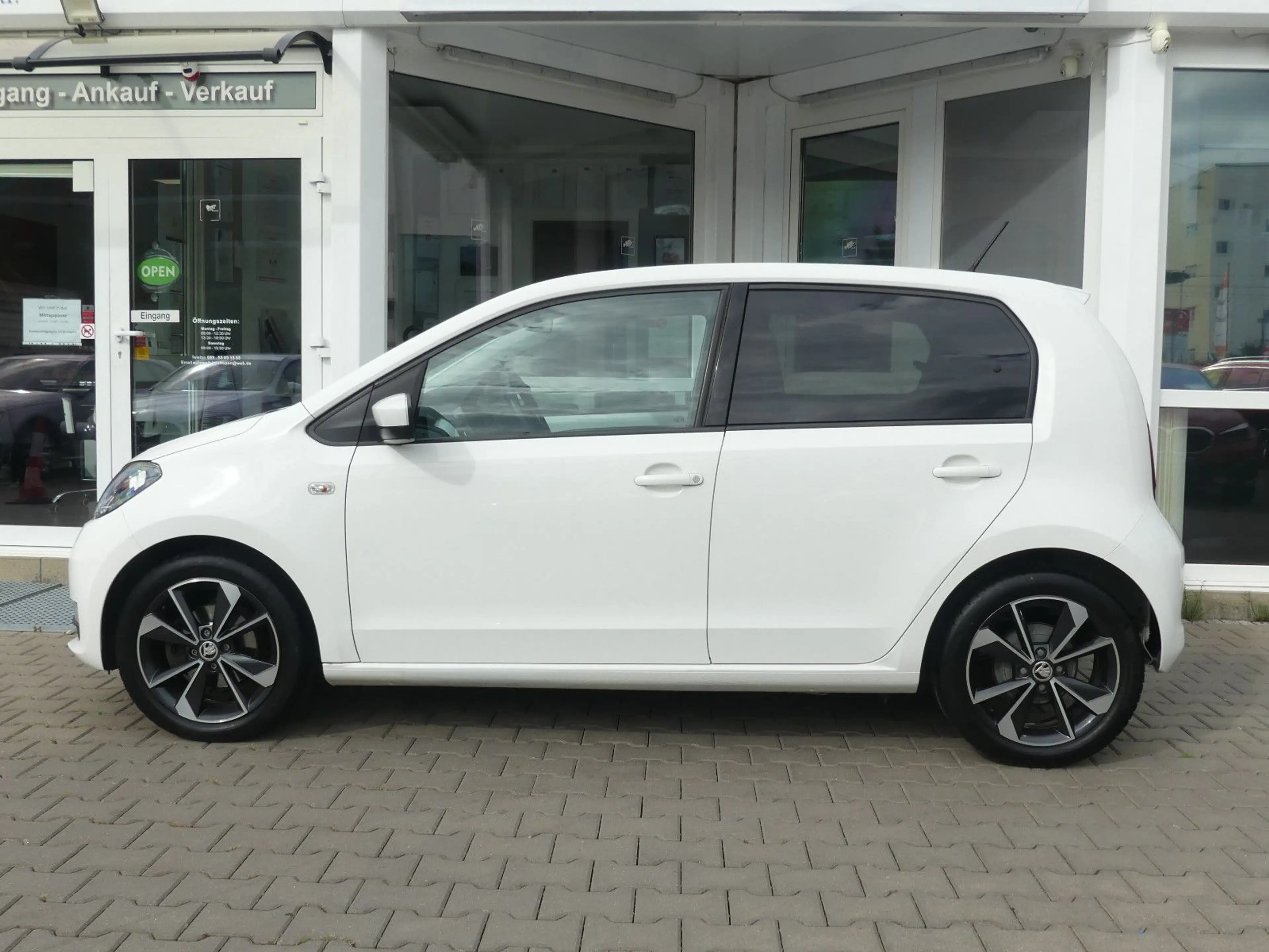 Skoda Citigo Style PDC Klimaaut. 55kW DAB 1.Hand — photo 9