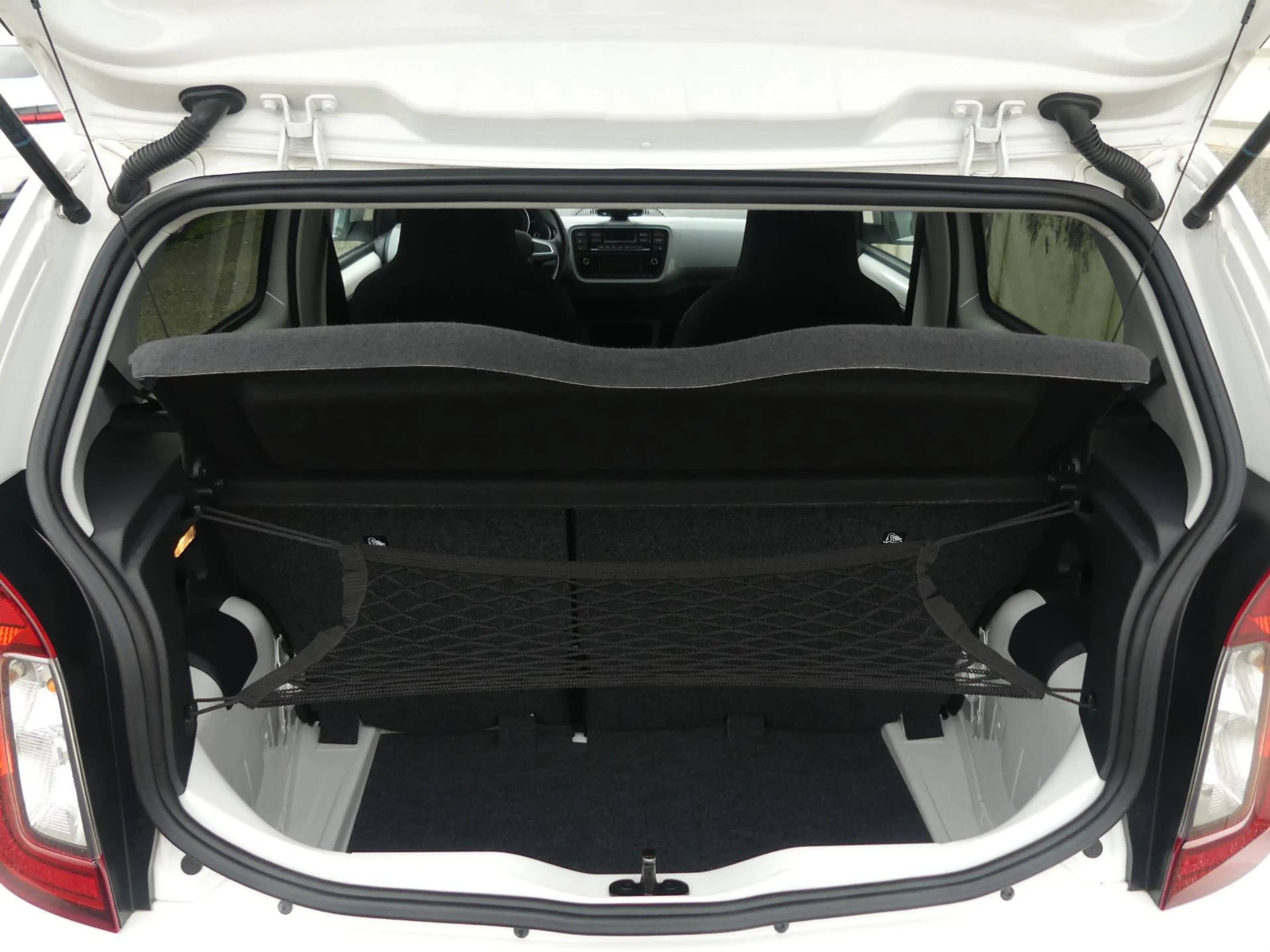 Skoda Citigo Style PDC Klimaaut. 55kW DAB 1.Hand — photo 7